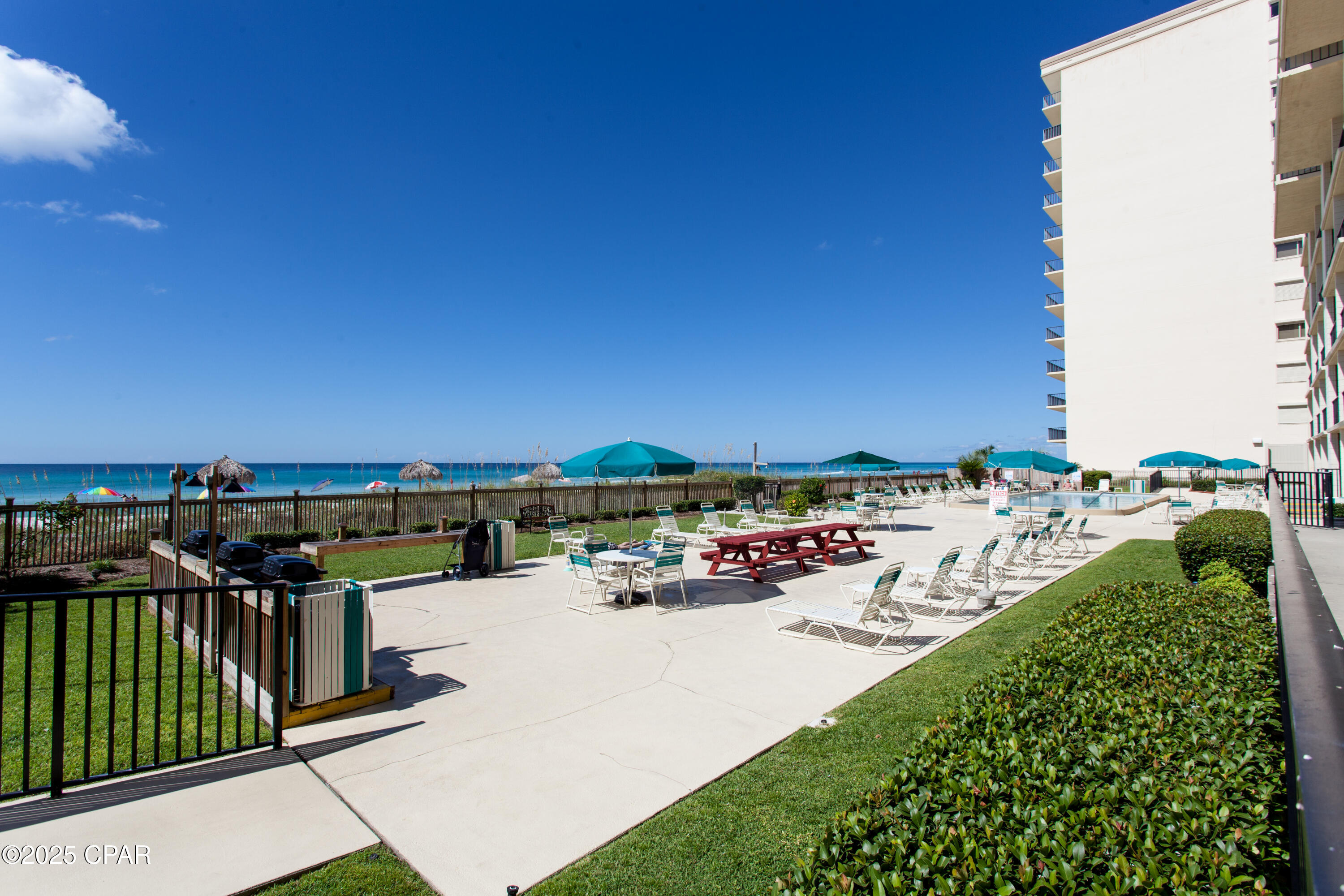 Mariner West Condo - Residential