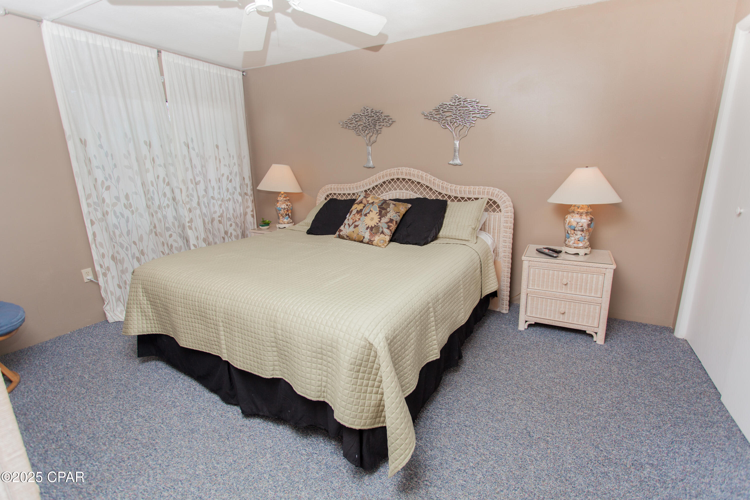 Mariner West Condo - Residential