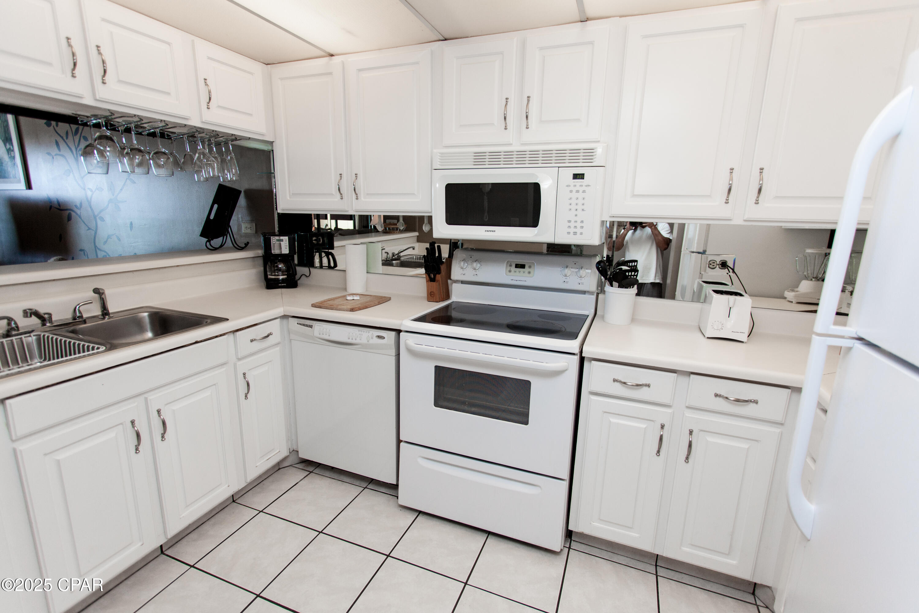 Mariner West Condo - Residential