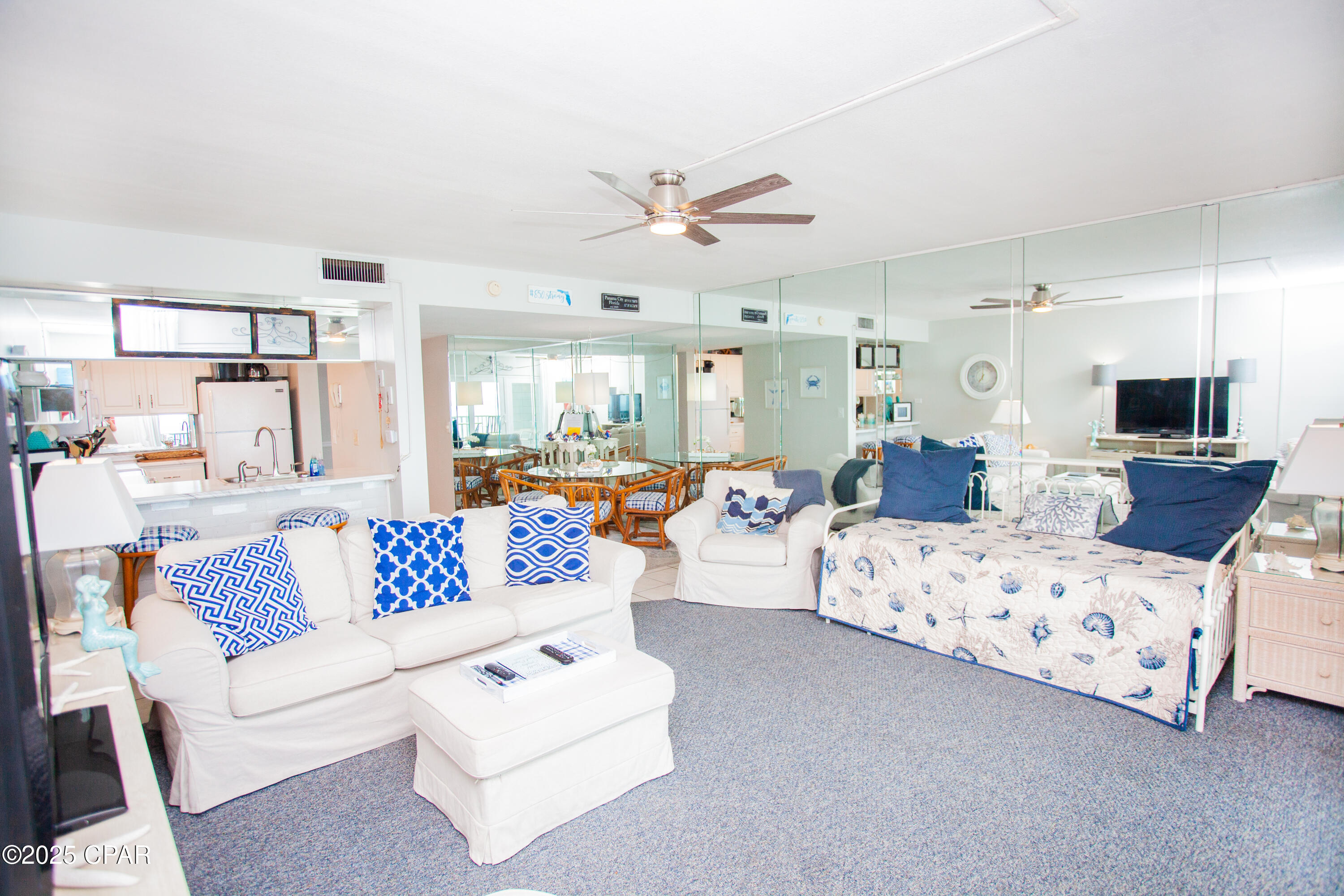 Mariner West Condo - Residential