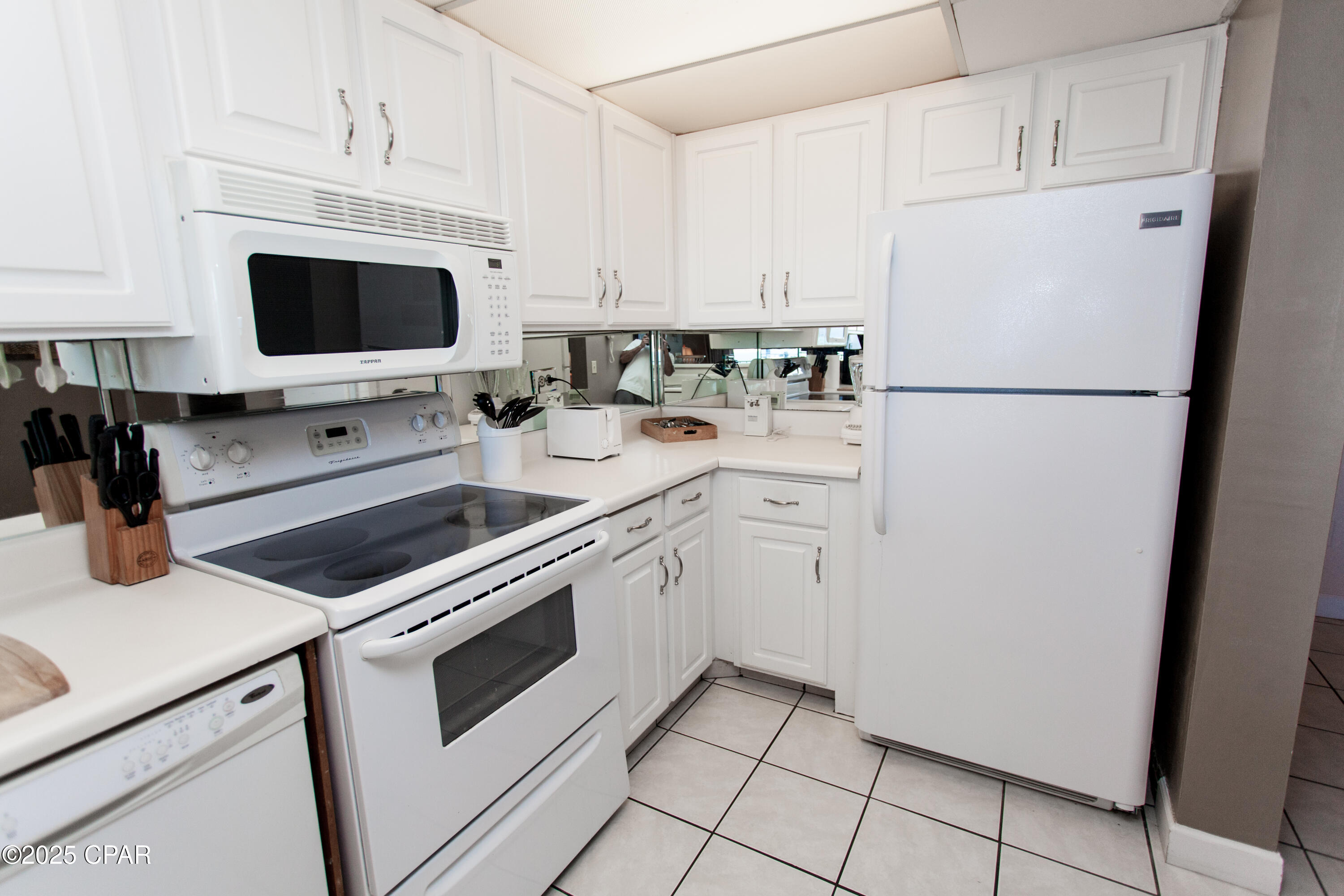 Mariner West Condo - Residential