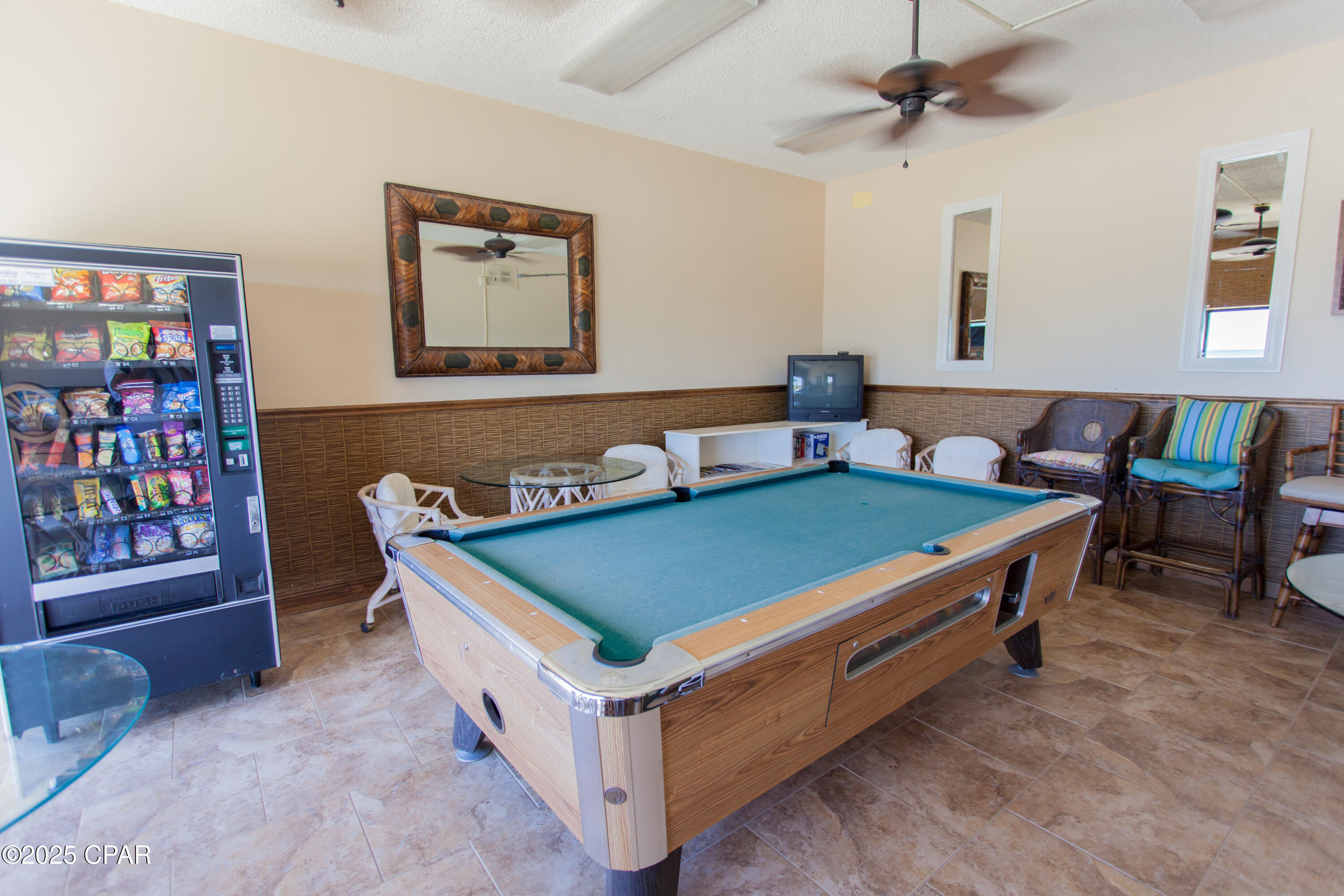 Mariner West Condo - Residential