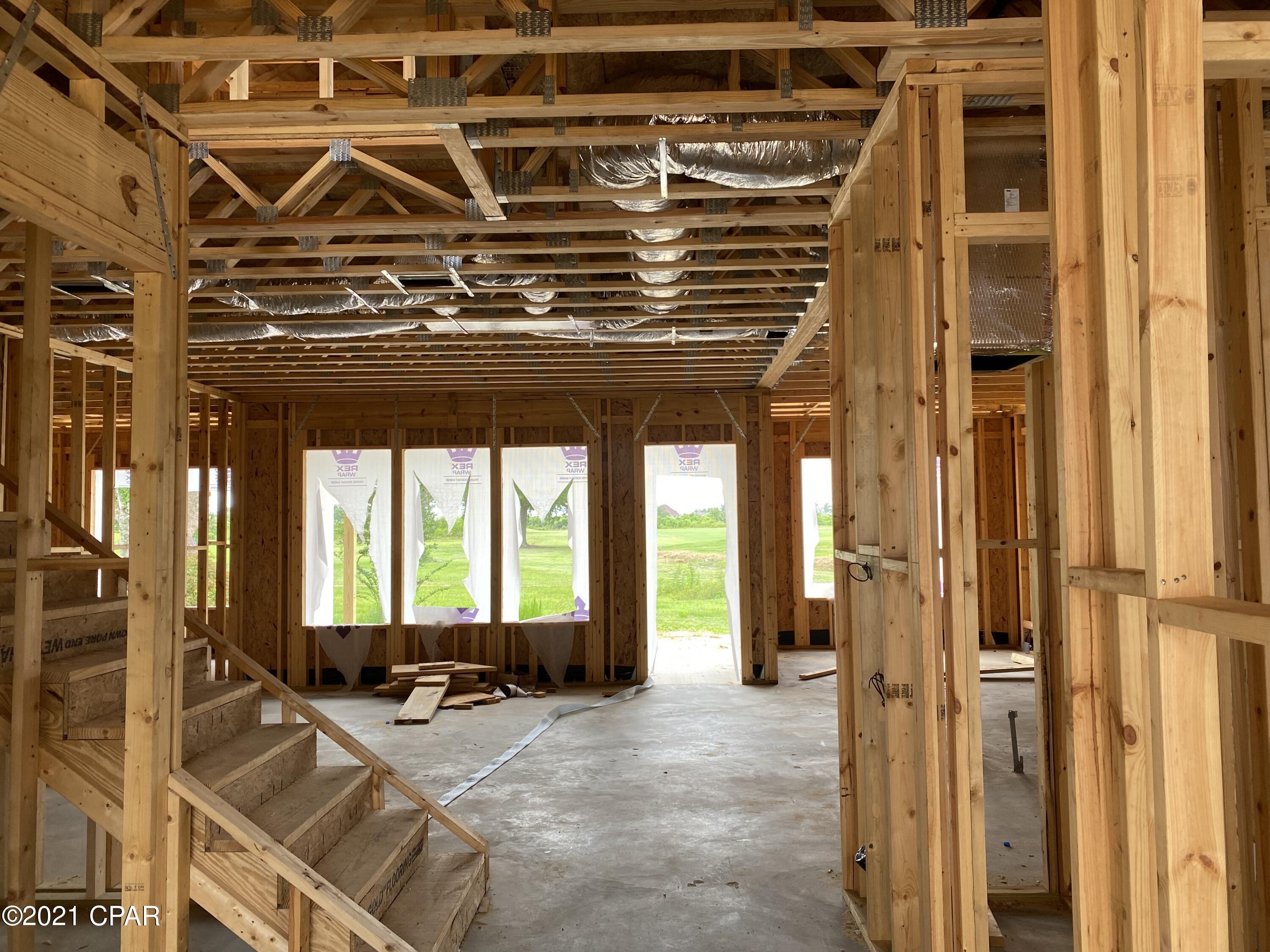 Tropical Bay - Residential