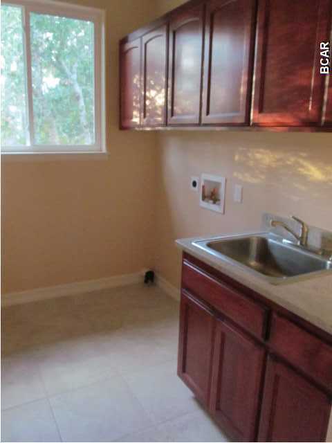 Magnolia Beach 2nd Add - Residential Lease