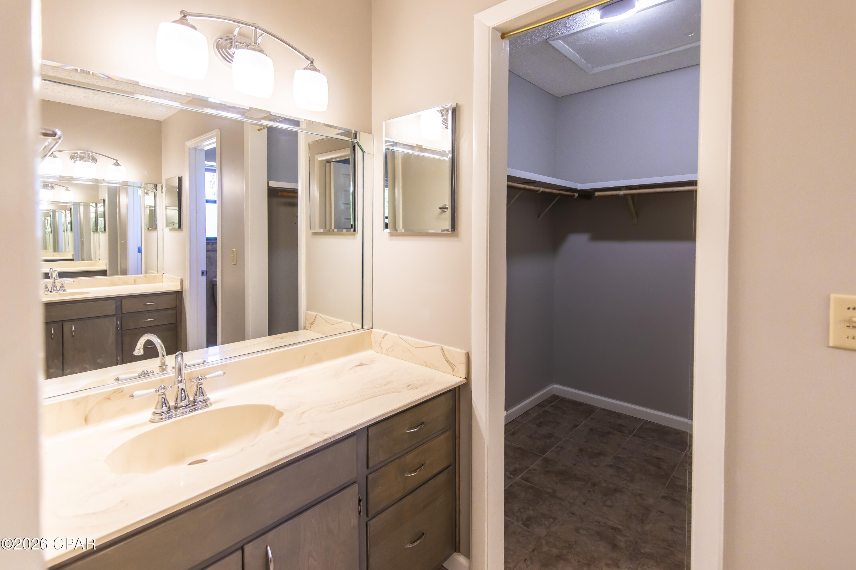 Imperial Oaks U-2 - Residential