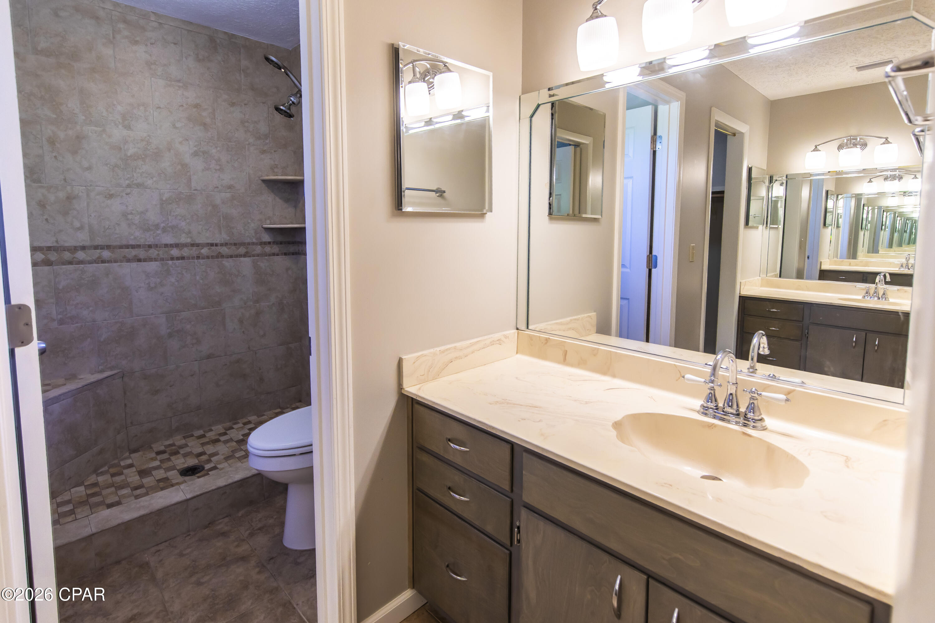 Imperial Oaks U-2 - Residential