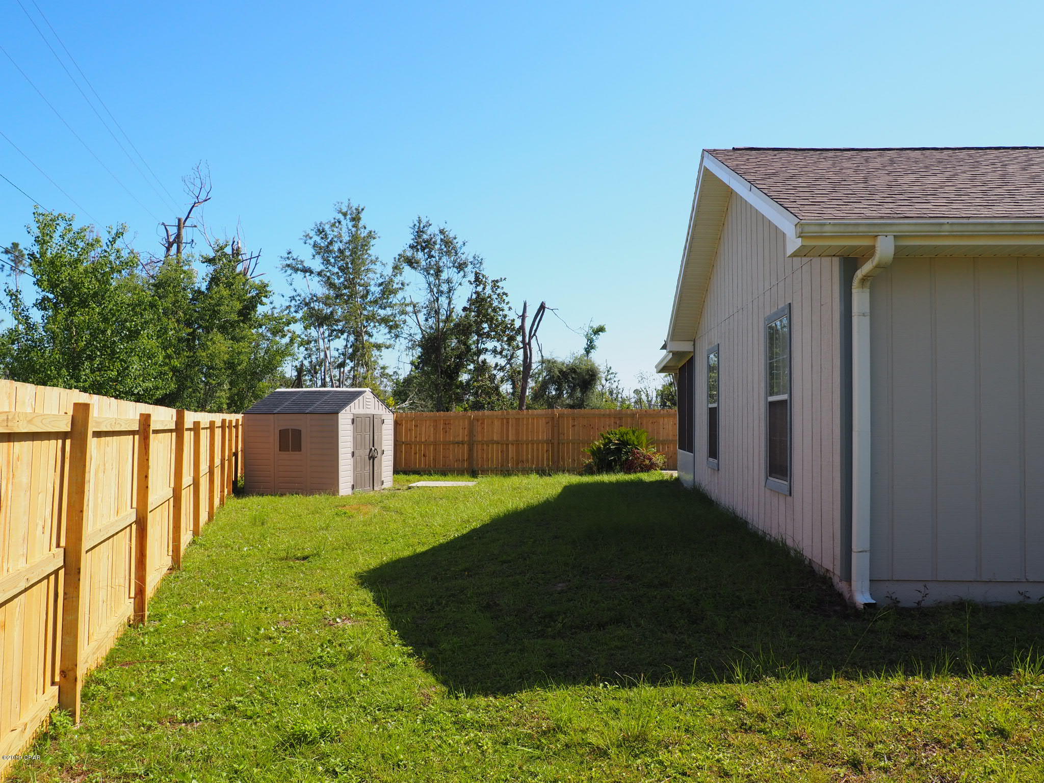 Hickory Manor - Residential