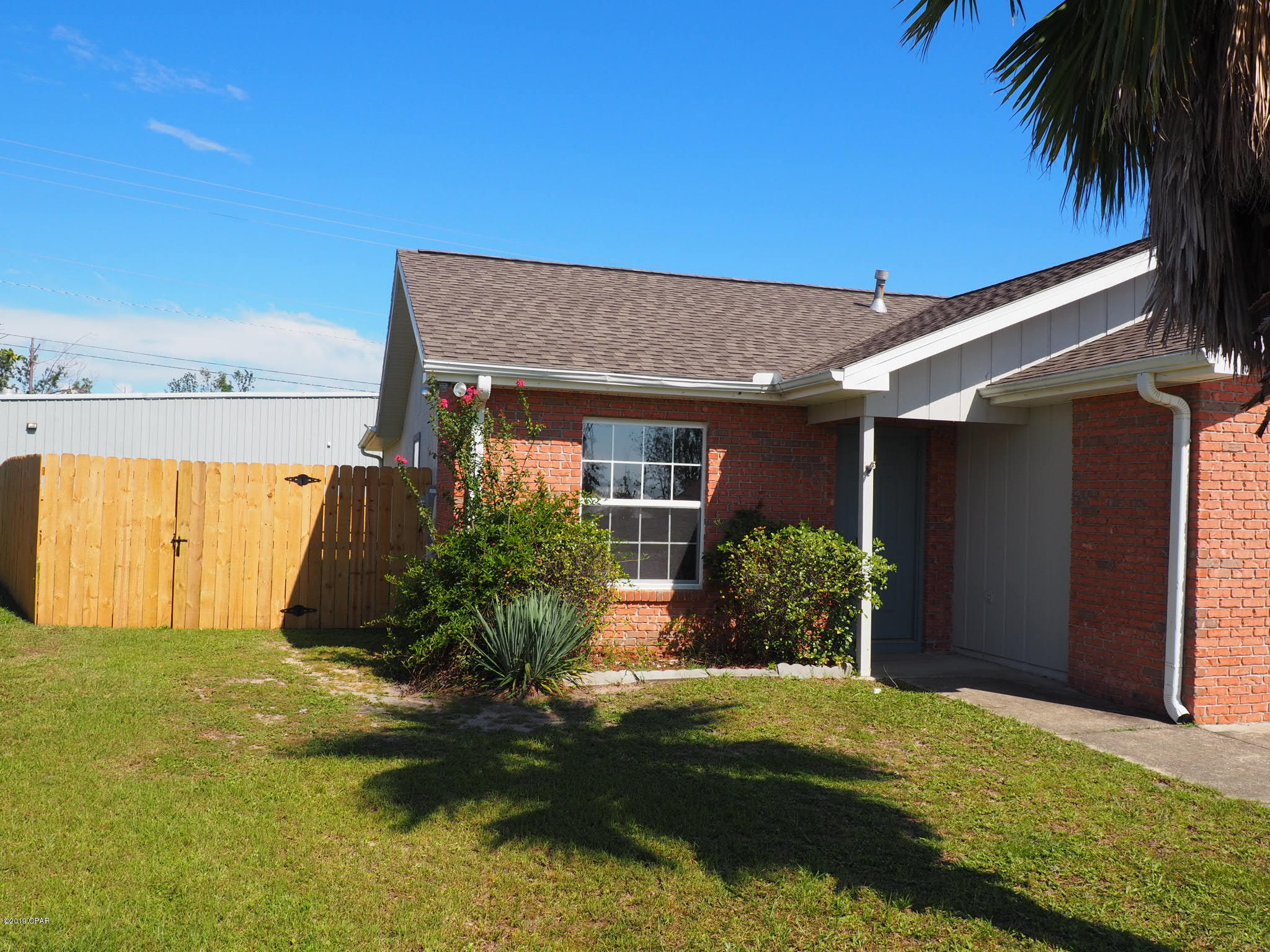 Hickory Manor - Residential