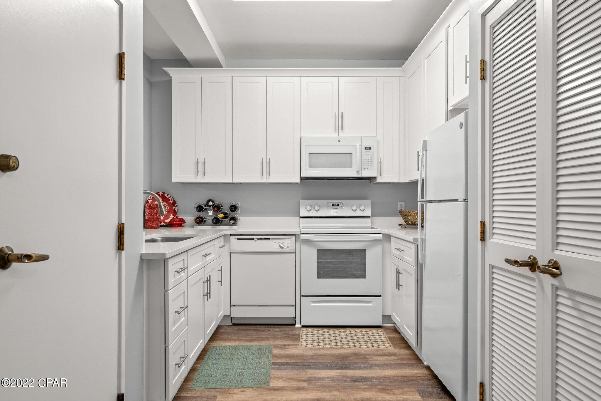 Summit At Topsl - Residential