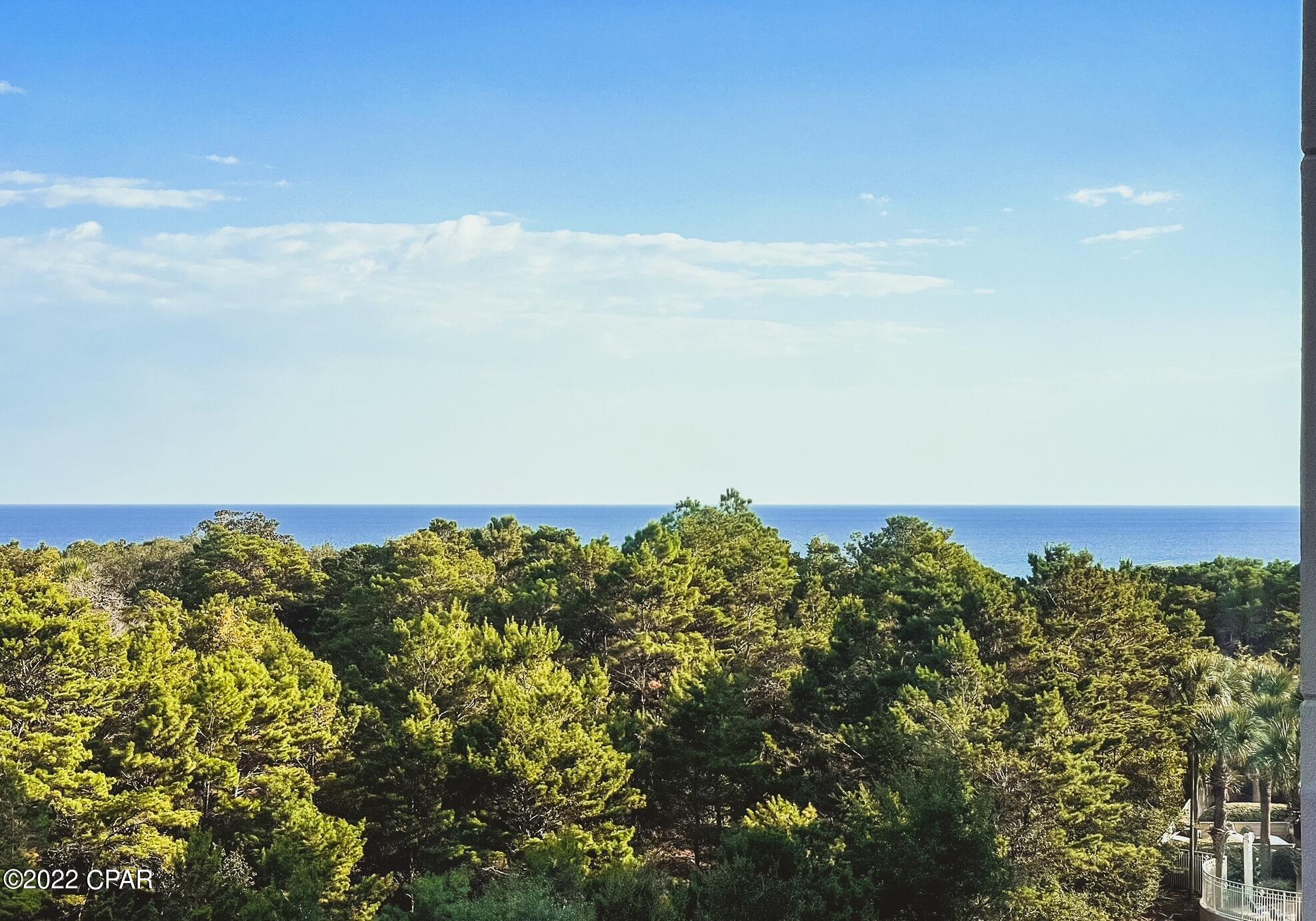 Summit At Topsl - Residential