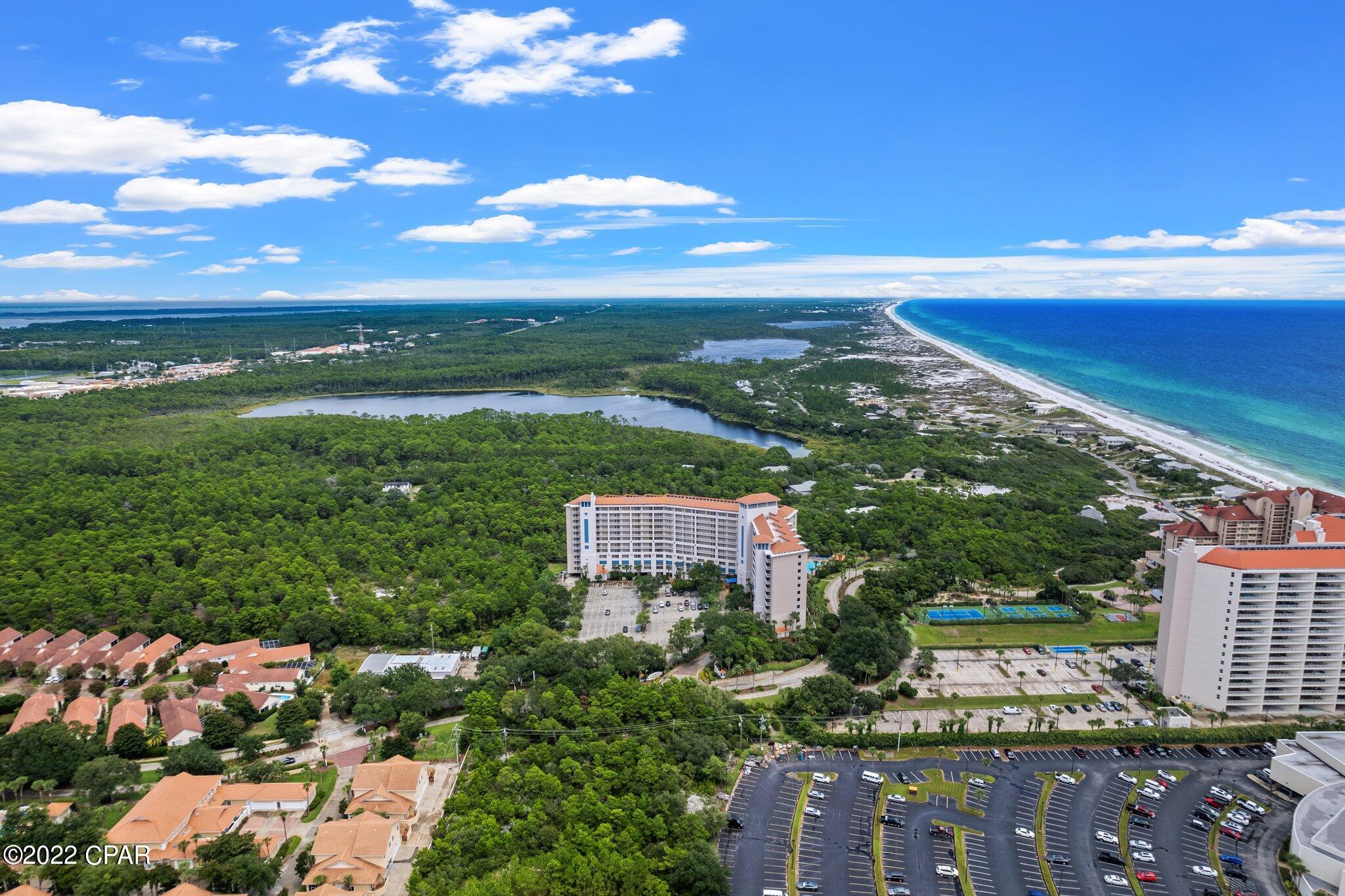 Summit At Topsl - Residential