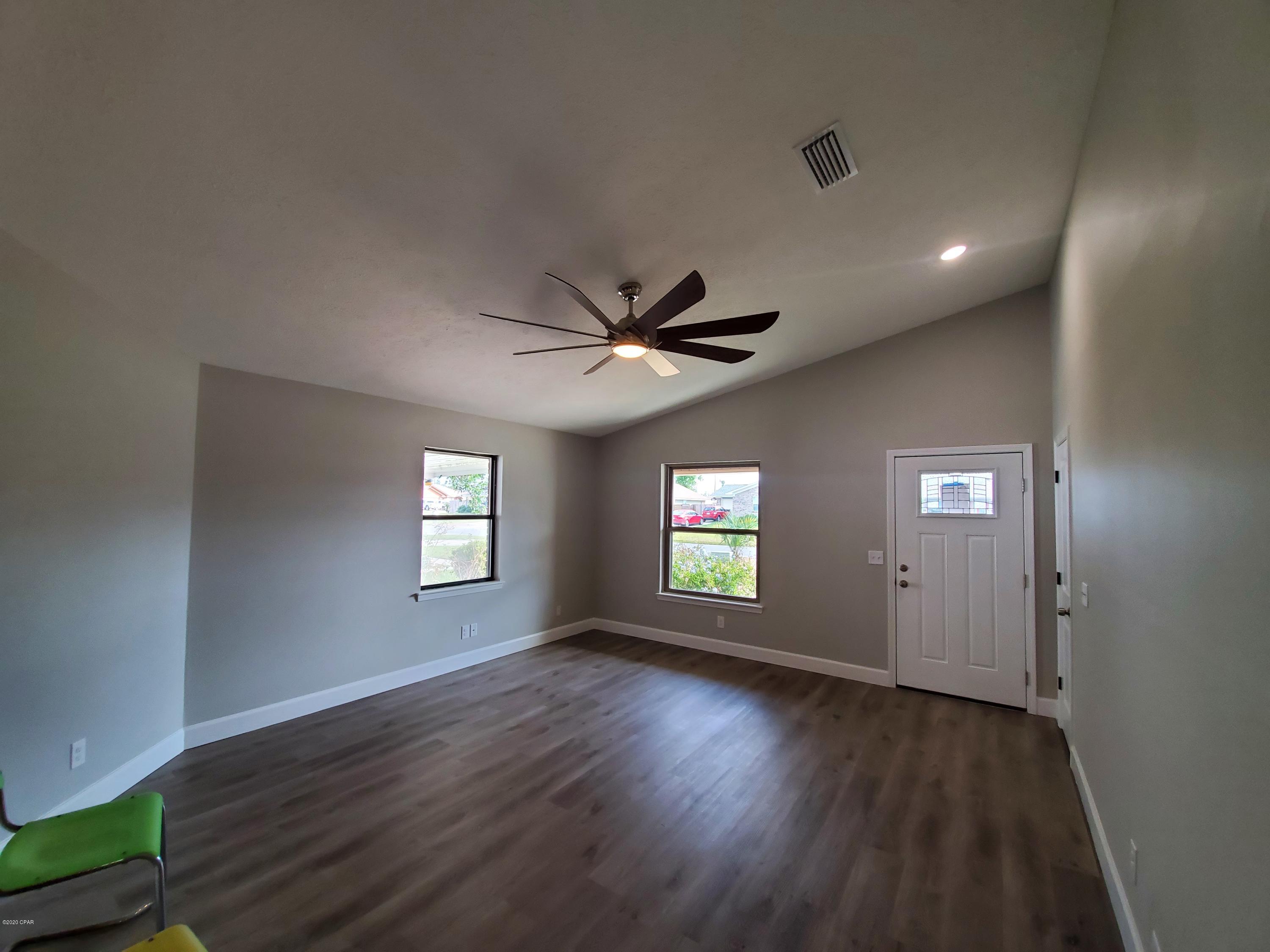 Belaire Estates U-5 - Residential
