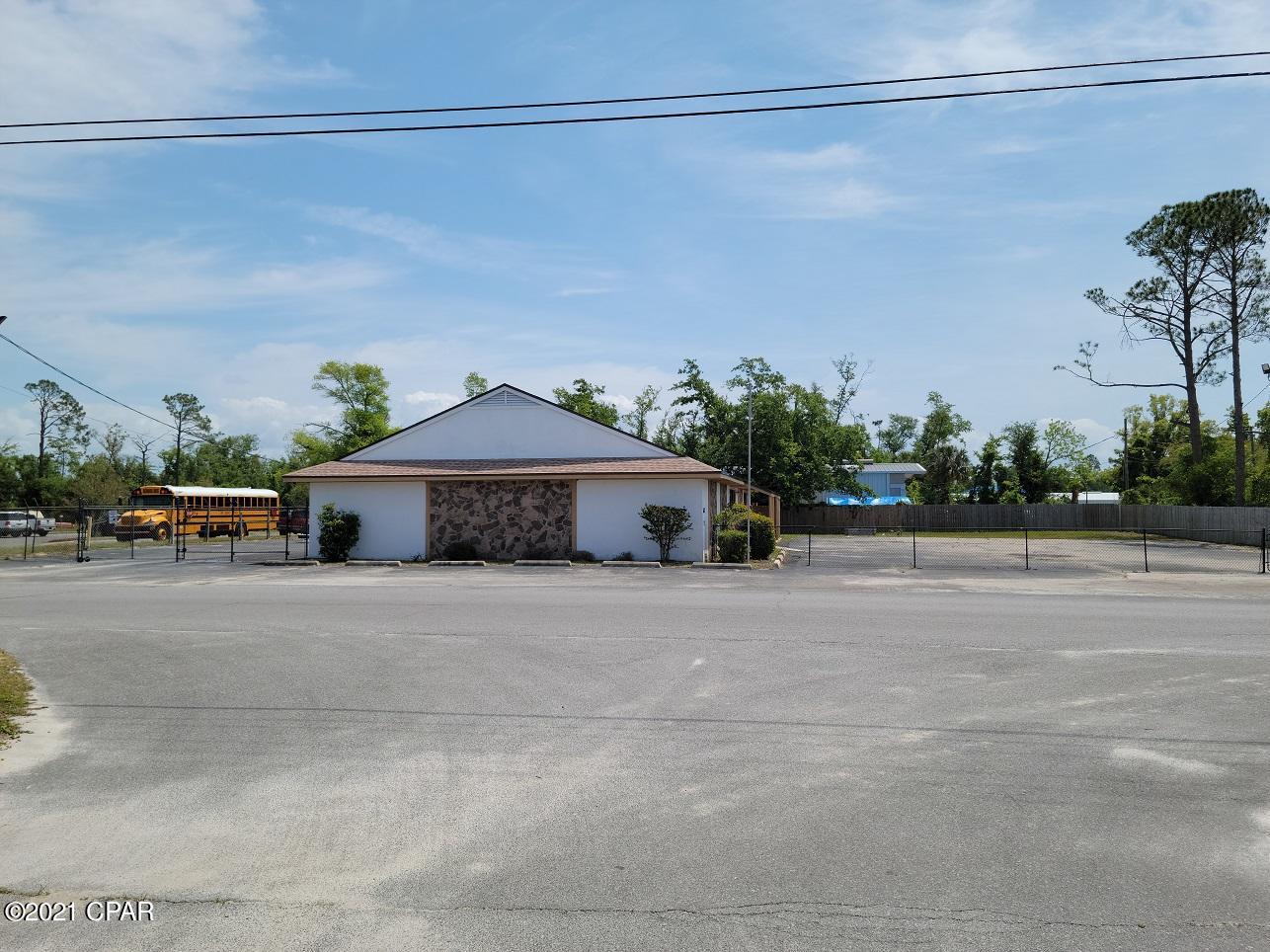 [No Recorded Subdiv] - Commercial Sale