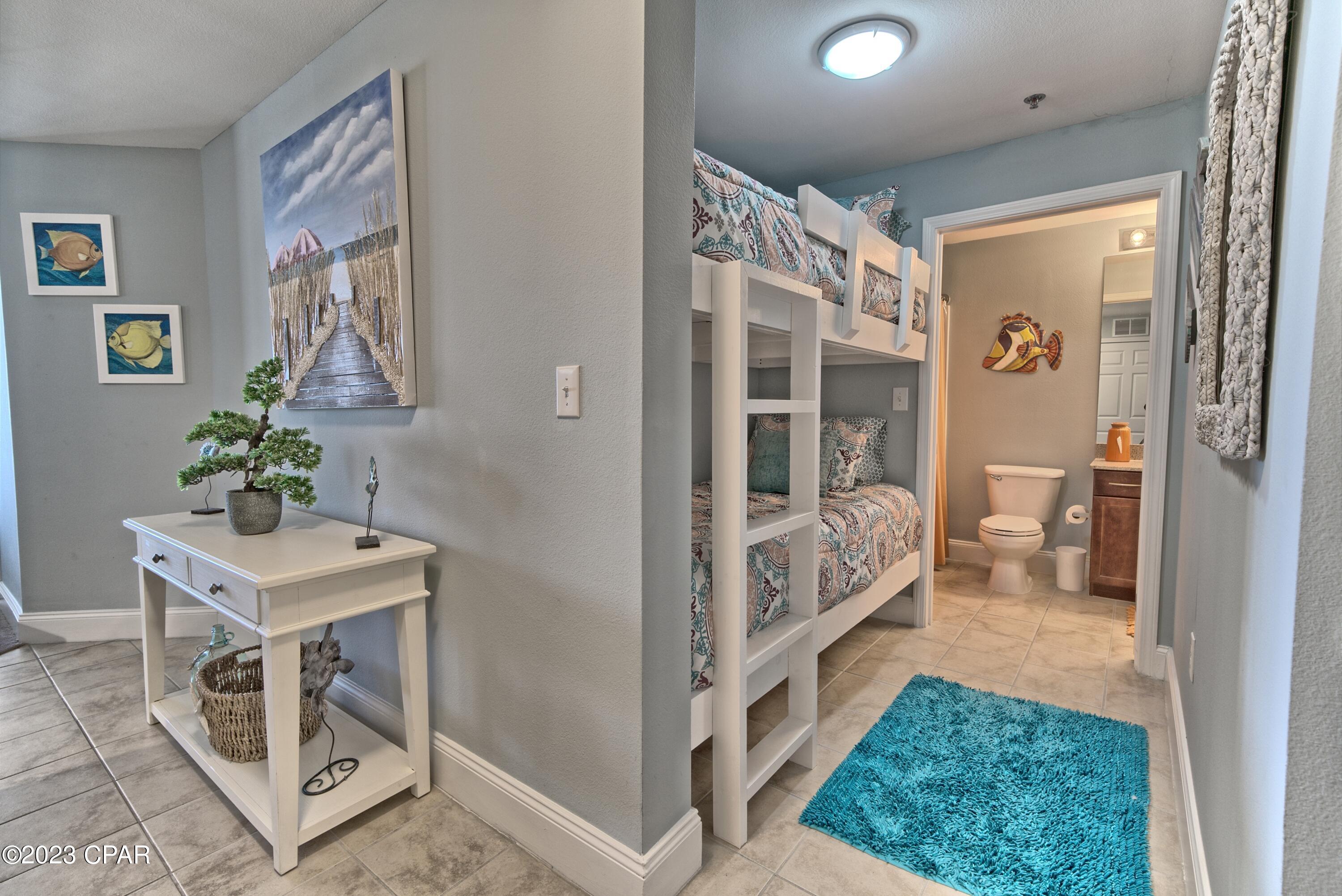 Laketown Wharf - Residential