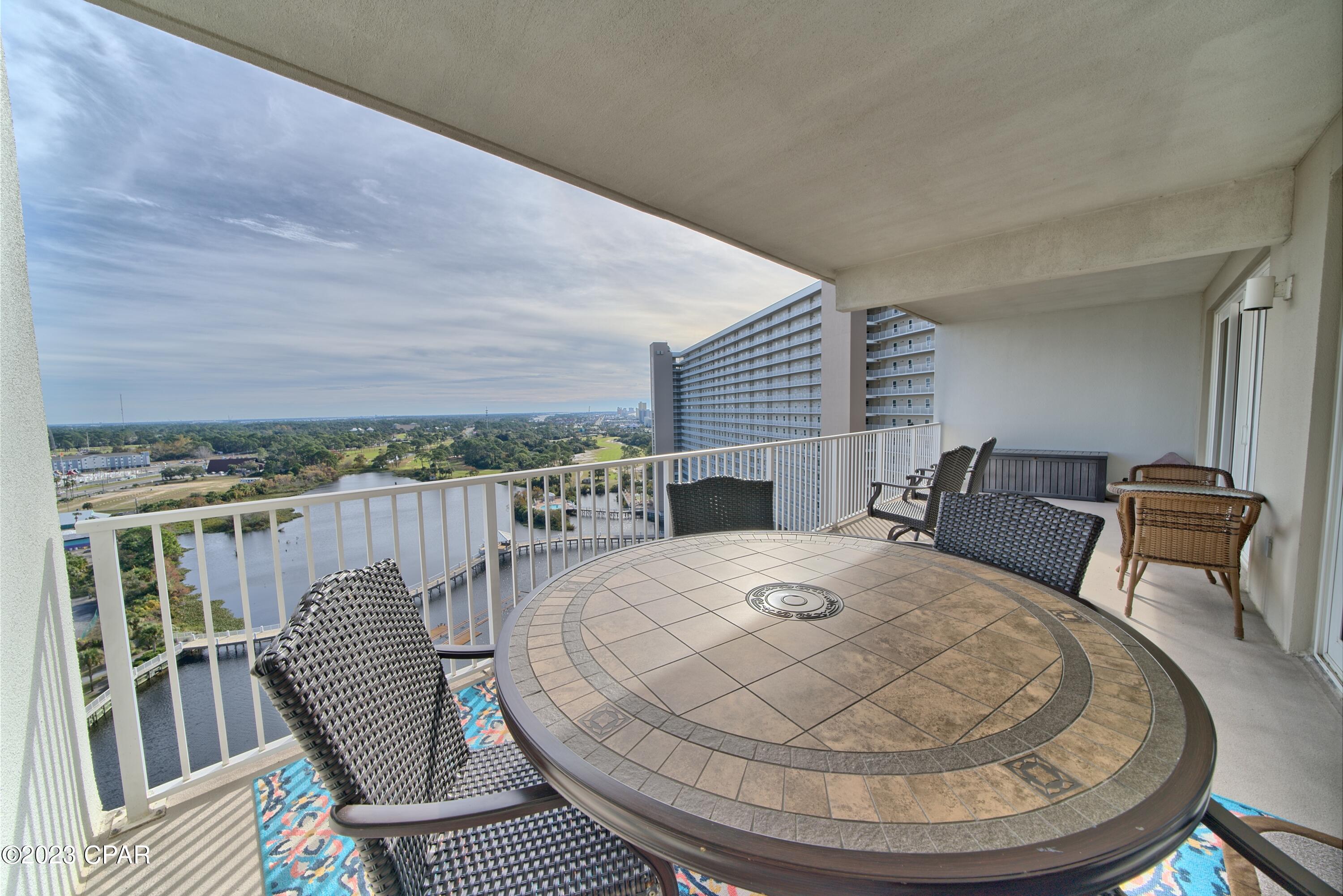 Laketown Wharf - Residential