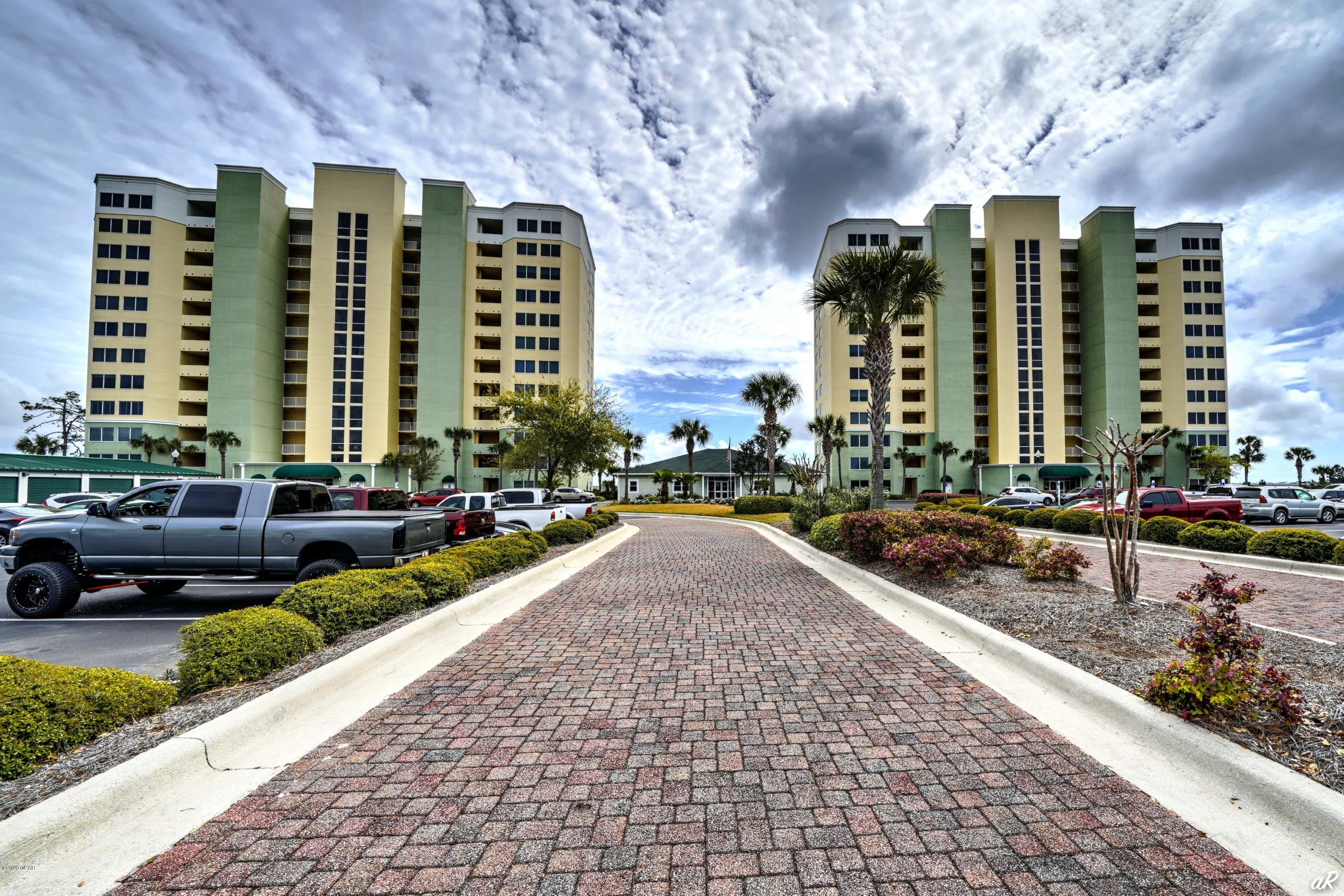 Hibiscus By The Bay - Residential