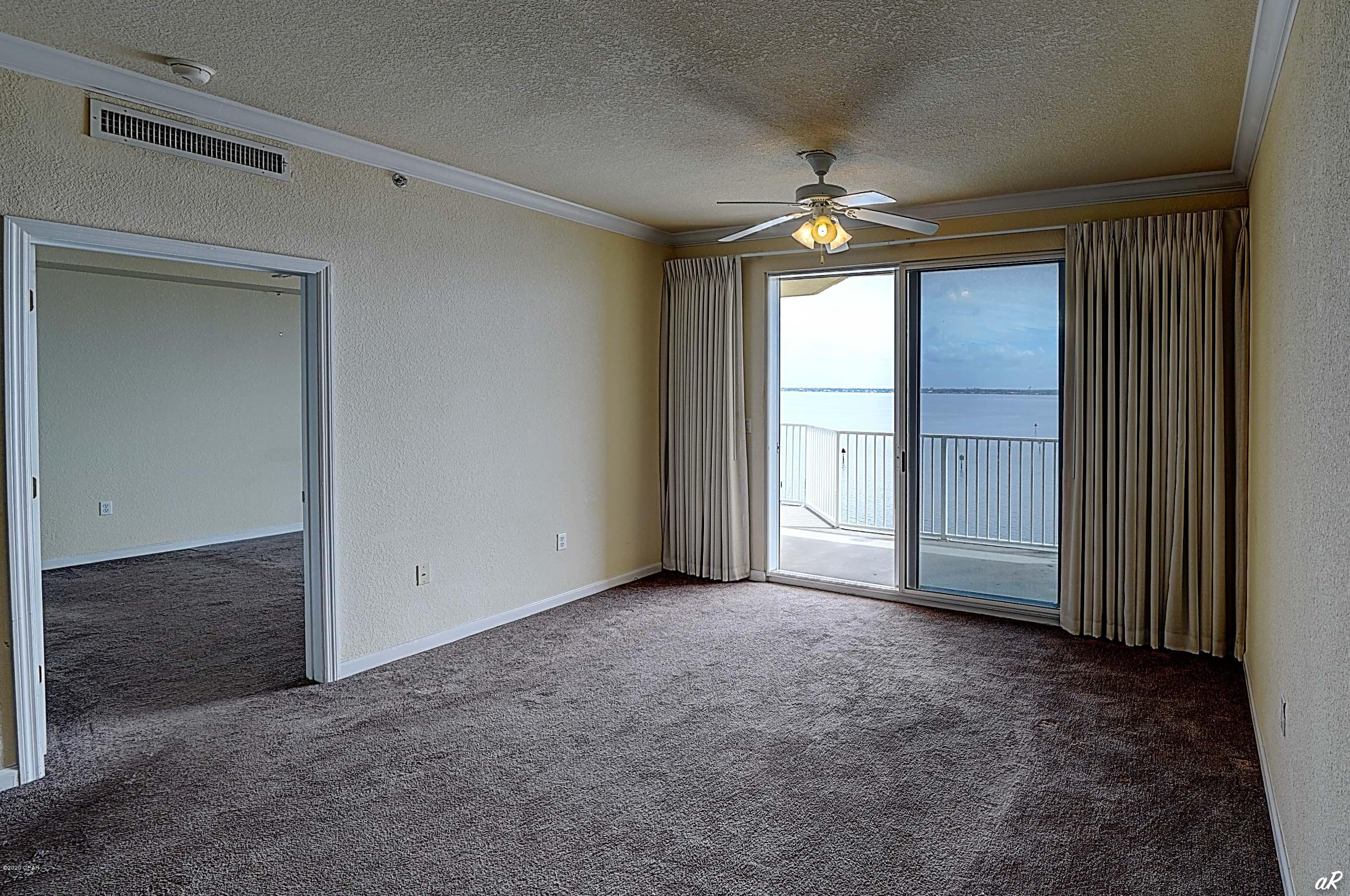 Hibiscus By The Bay - Residential