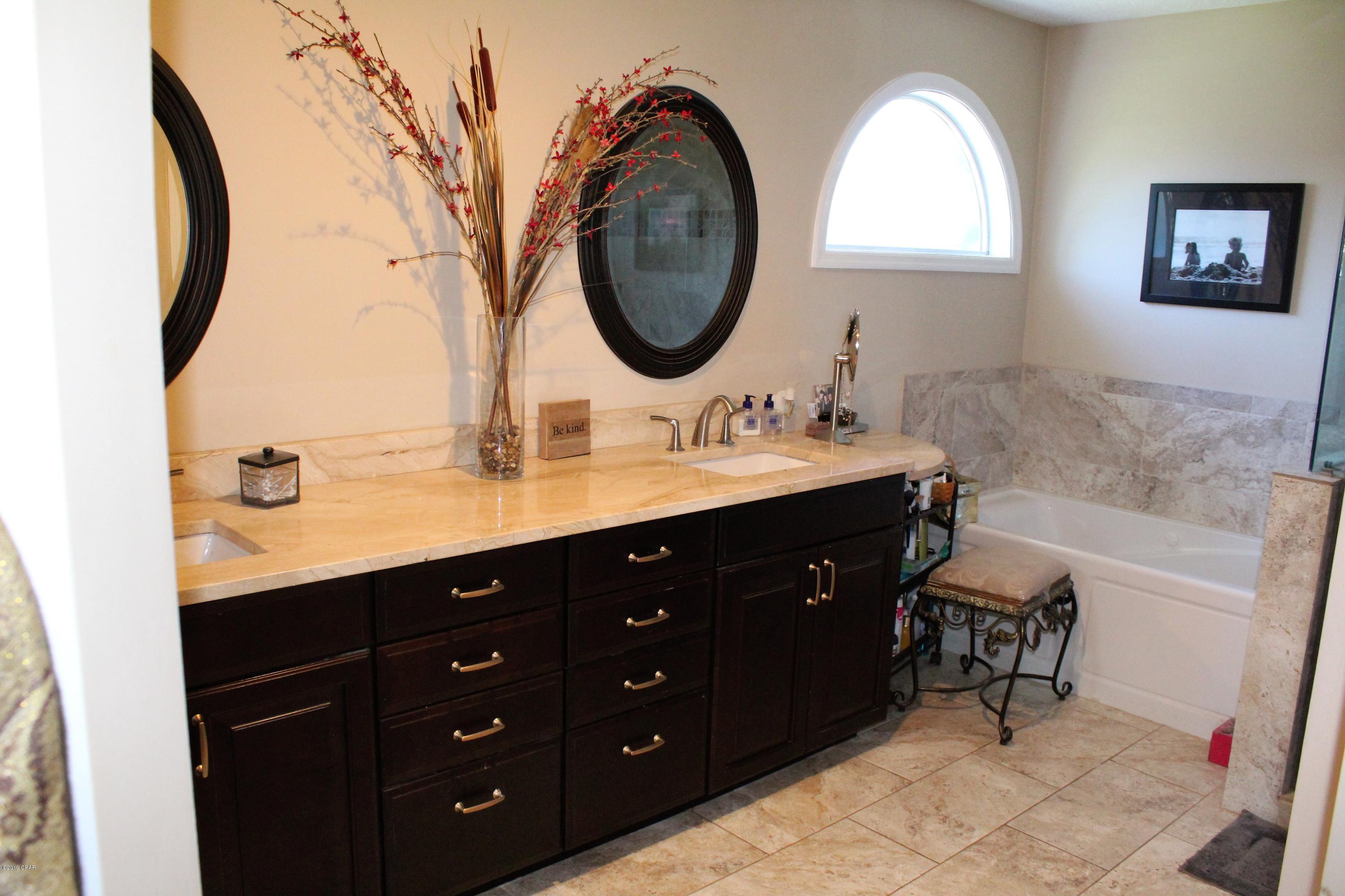 Colony Club Hrbr Ph 3 - Residential