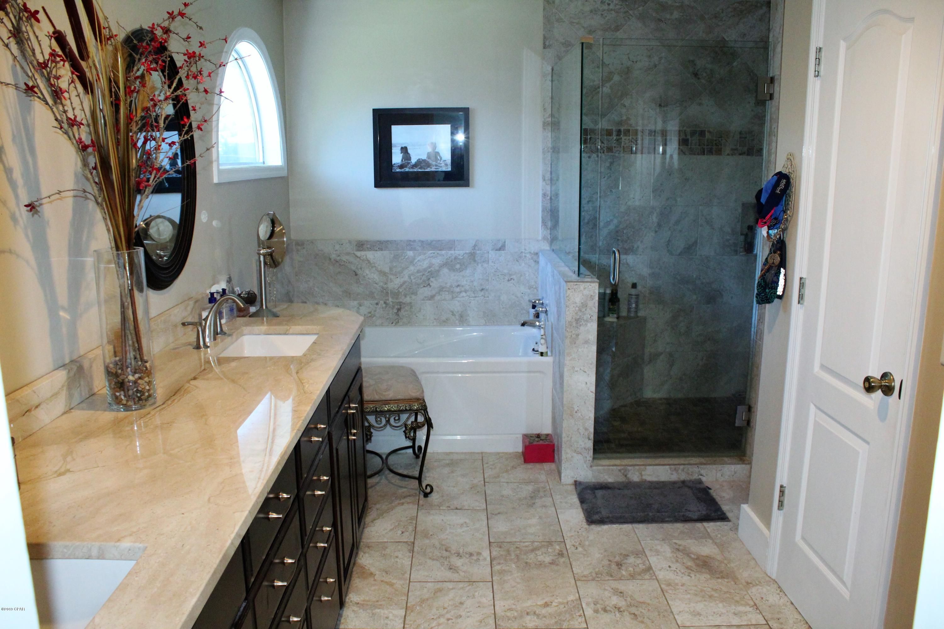 Colony Club Hrbr Ph 3 - Residential