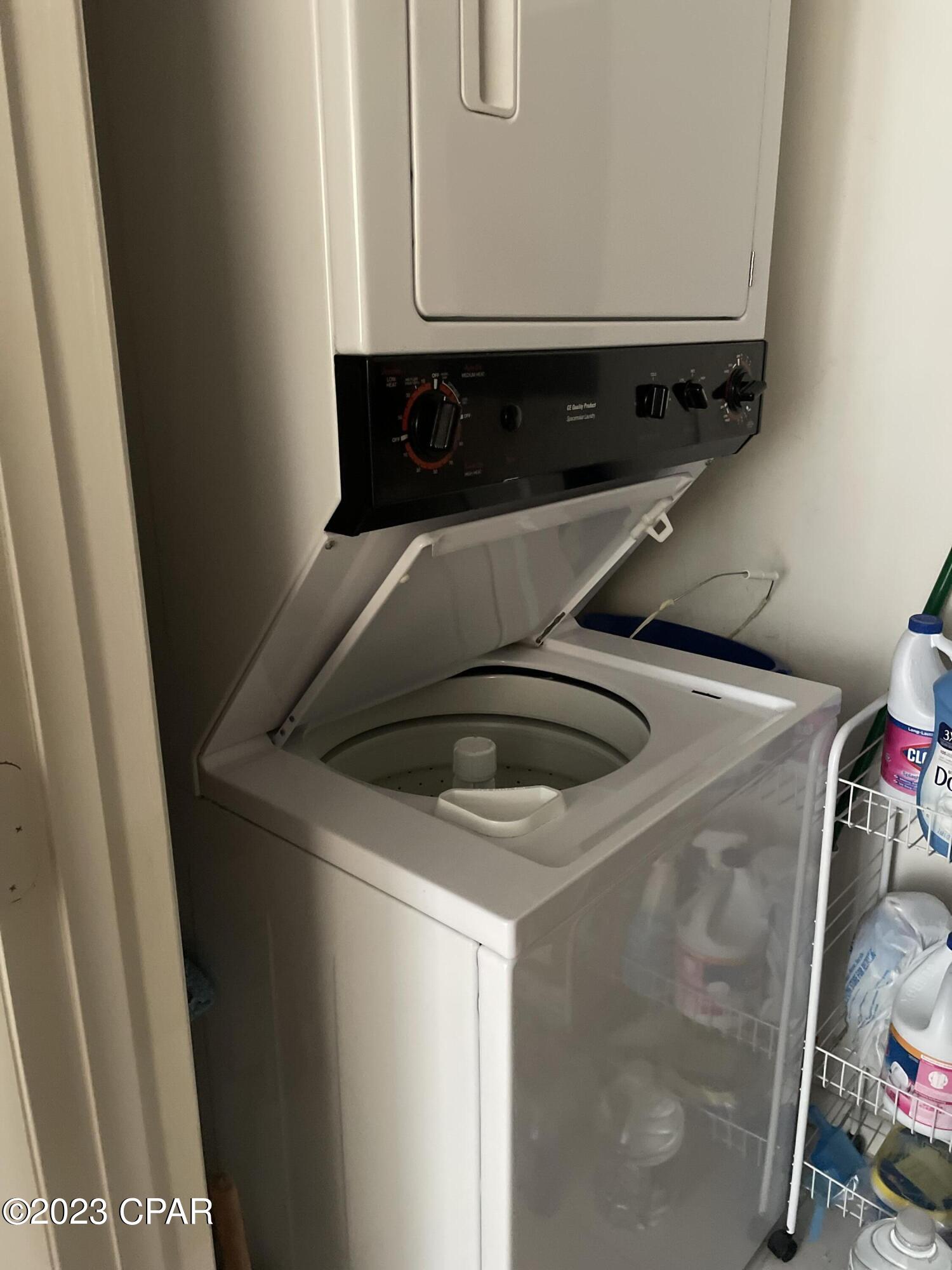 Long Beach Towers III - Residential