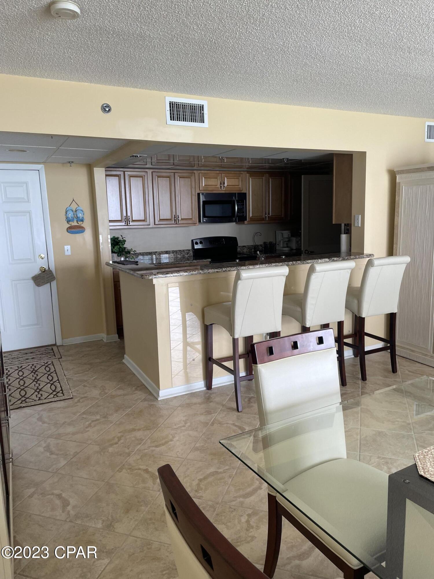 Long Beach Towers III - Residential