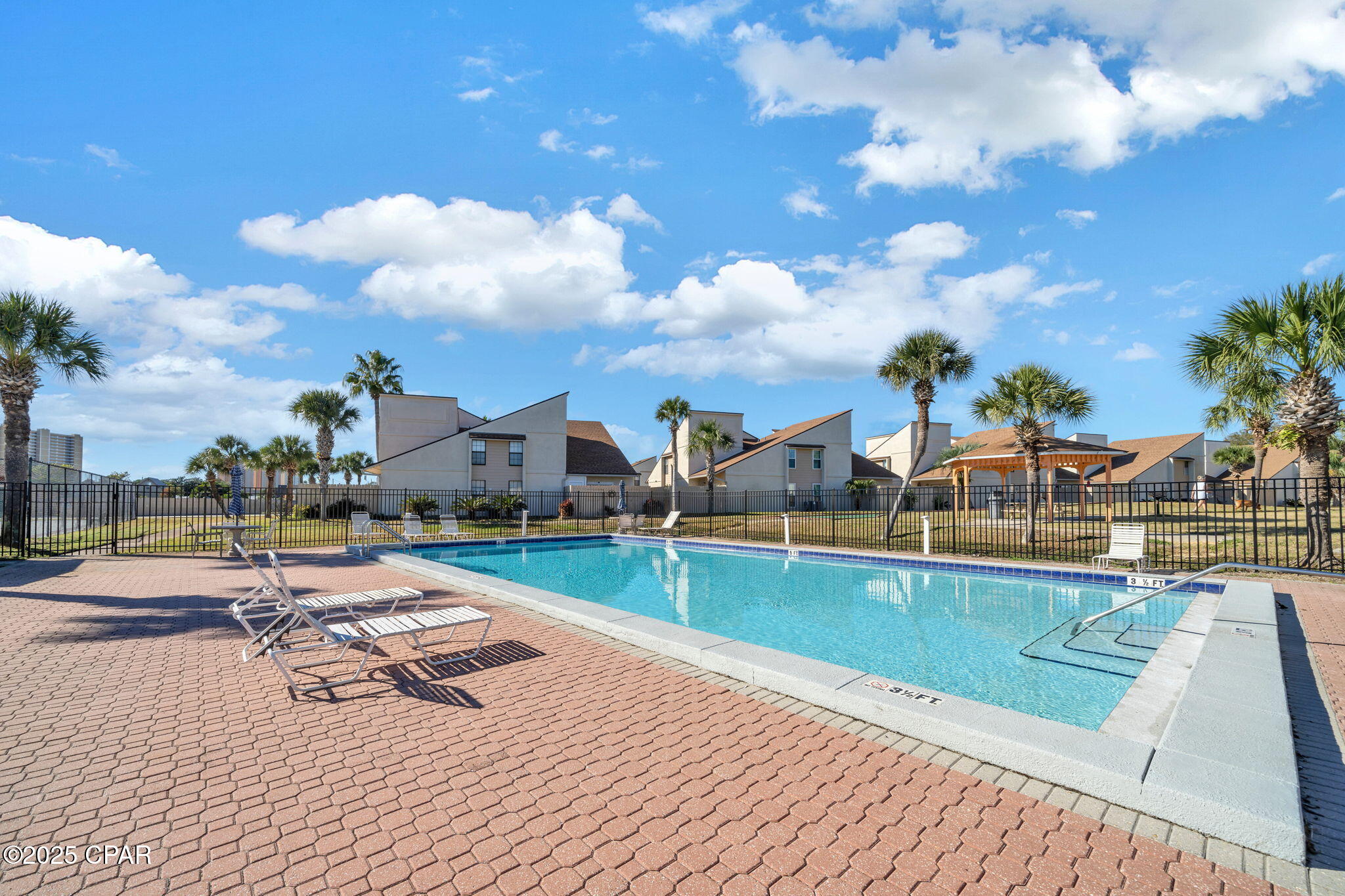 Horizon South XVII - Residential