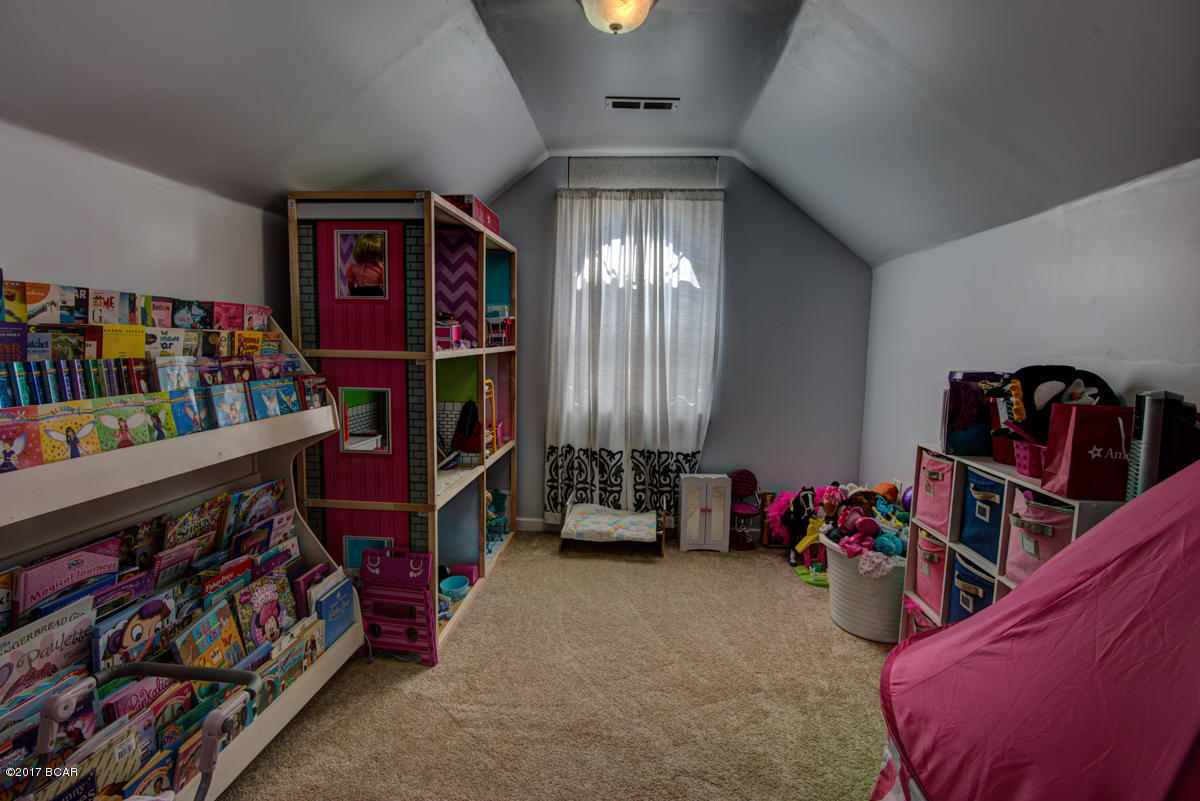 Mowat Highlands Ph II - Residential