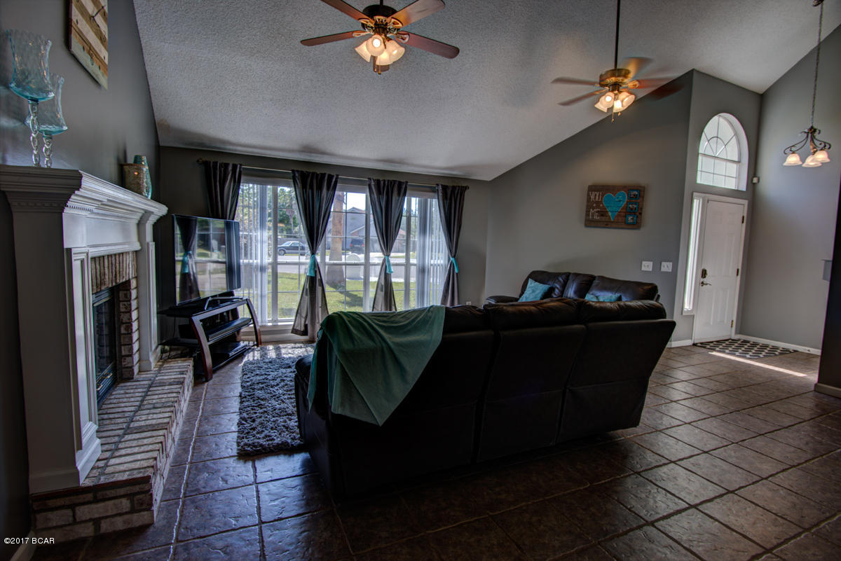 Mowat Highlands Ph II - Residential