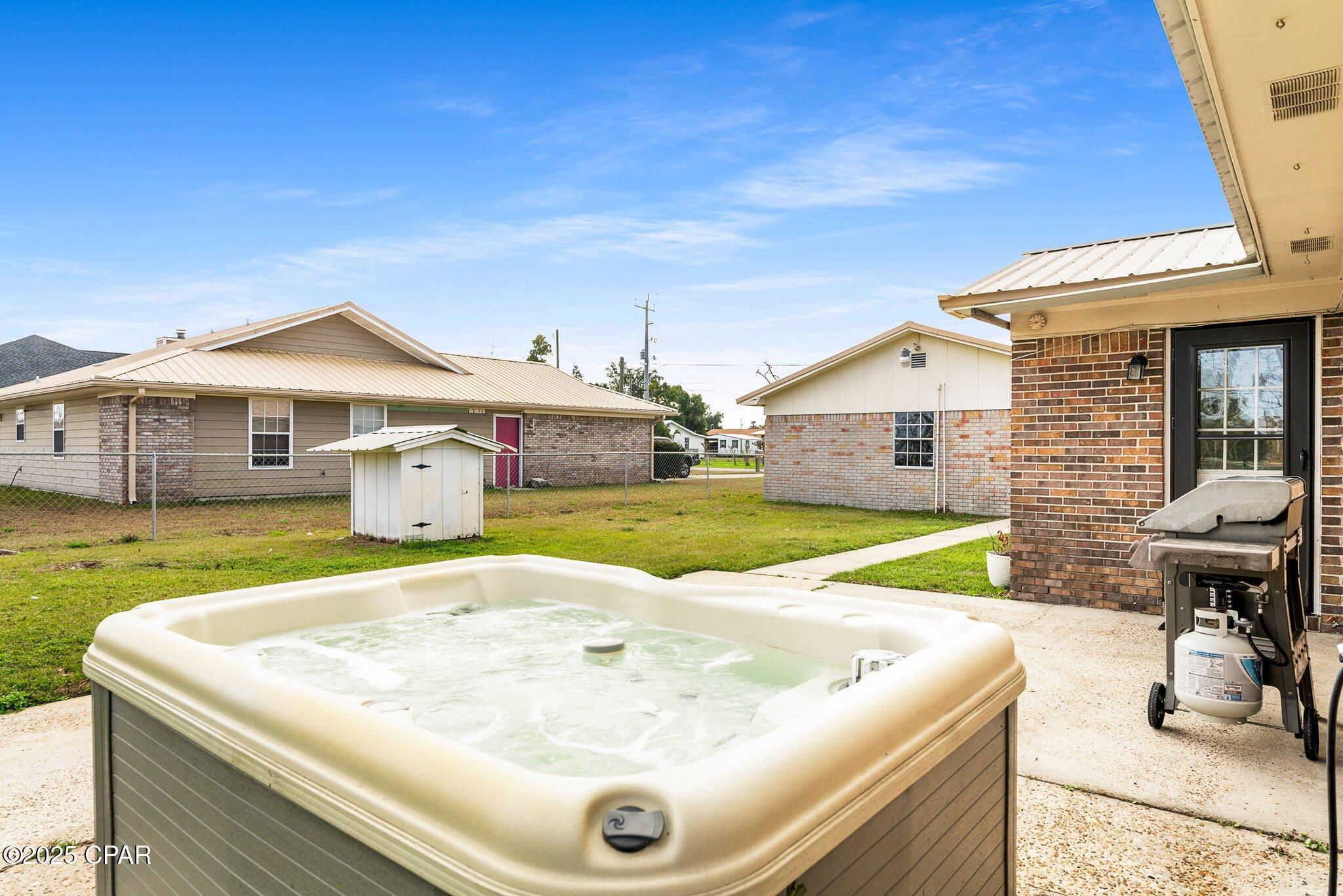 [No Recorded Subdiv] - Residential