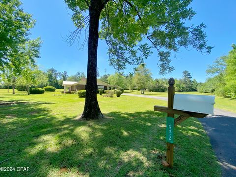 A home in Marianna