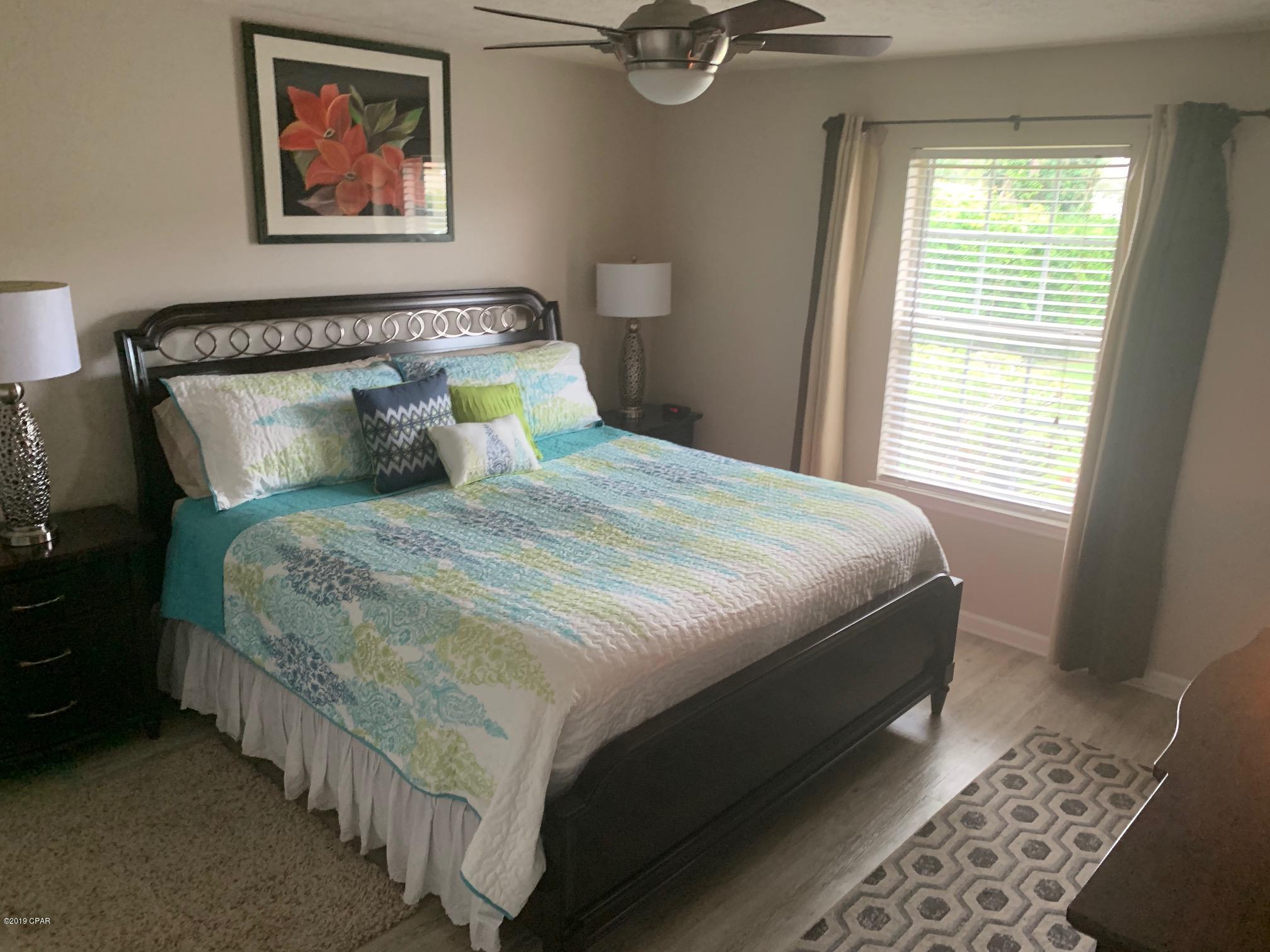 Fernwood Park - Residential