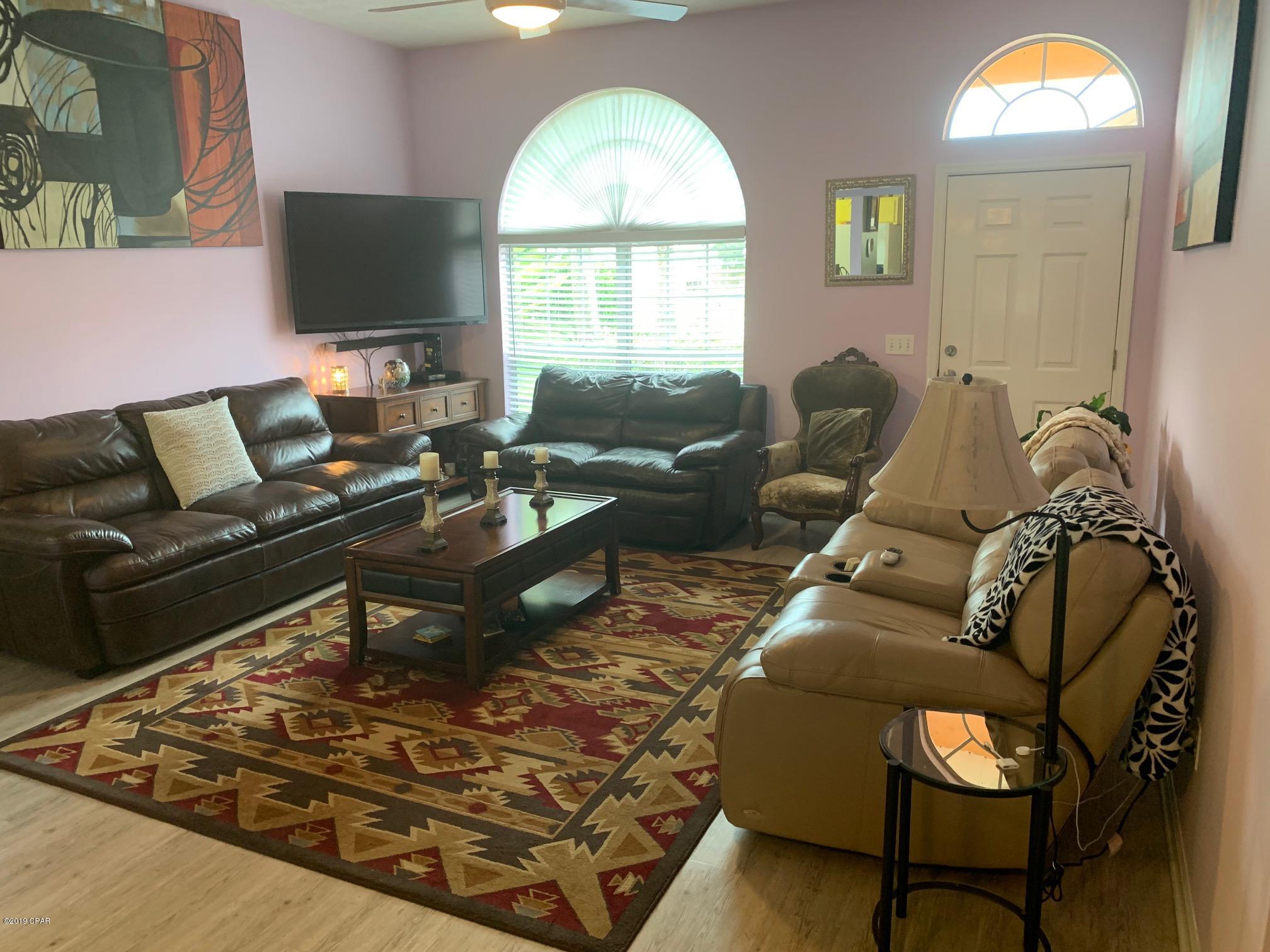 Fernwood Park - Residential