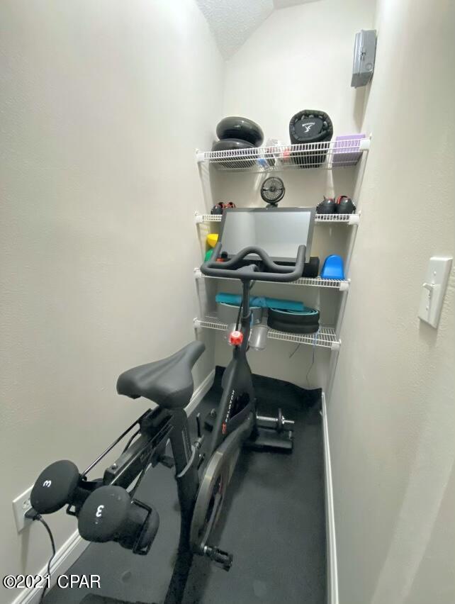 Magnolia Bay Club - Residential