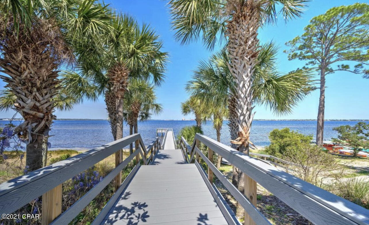 Magnolia Bay Club - Residential