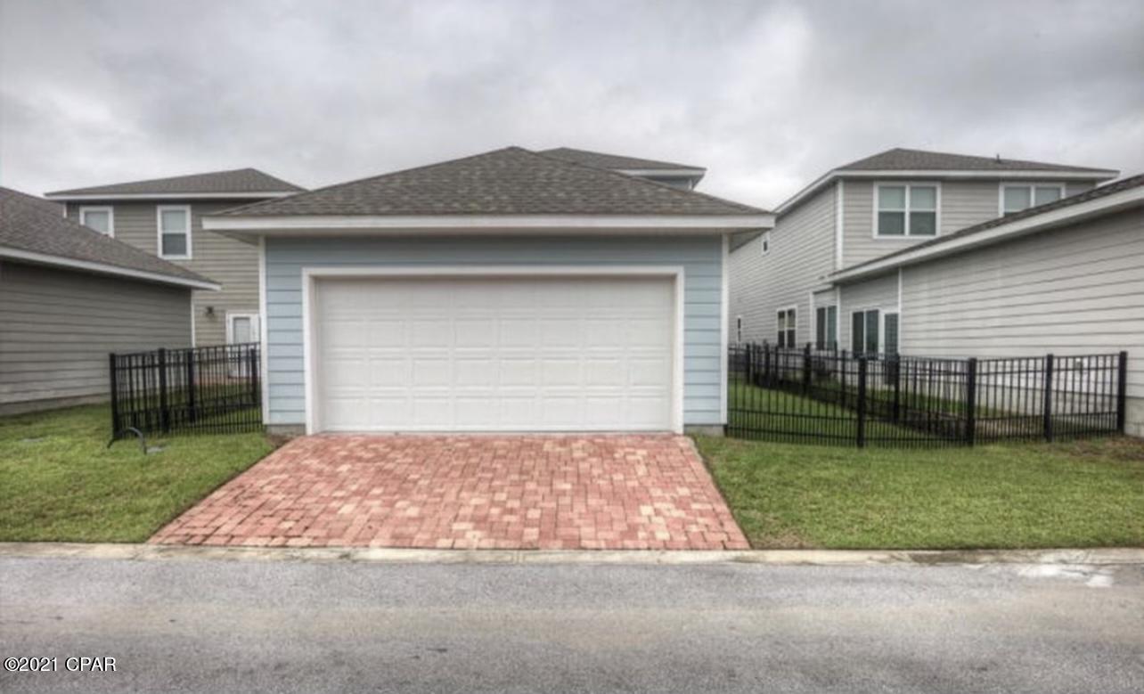 Magnolia Bay Club - Residential