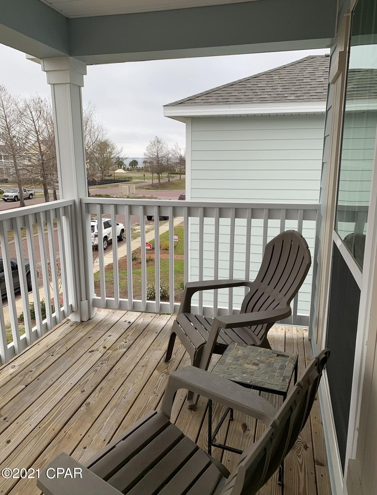 Magnolia Bay Club - Residential