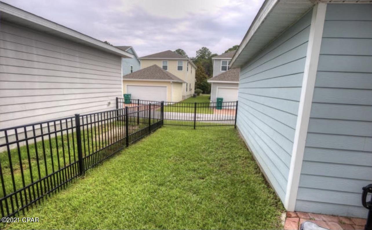 Magnolia Bay Club - Residential