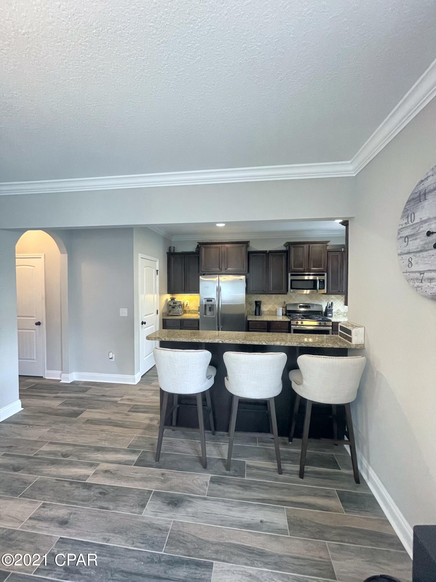 Magnolia Bay Club - Residential