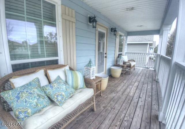 Magnolia Bay Club - Residential