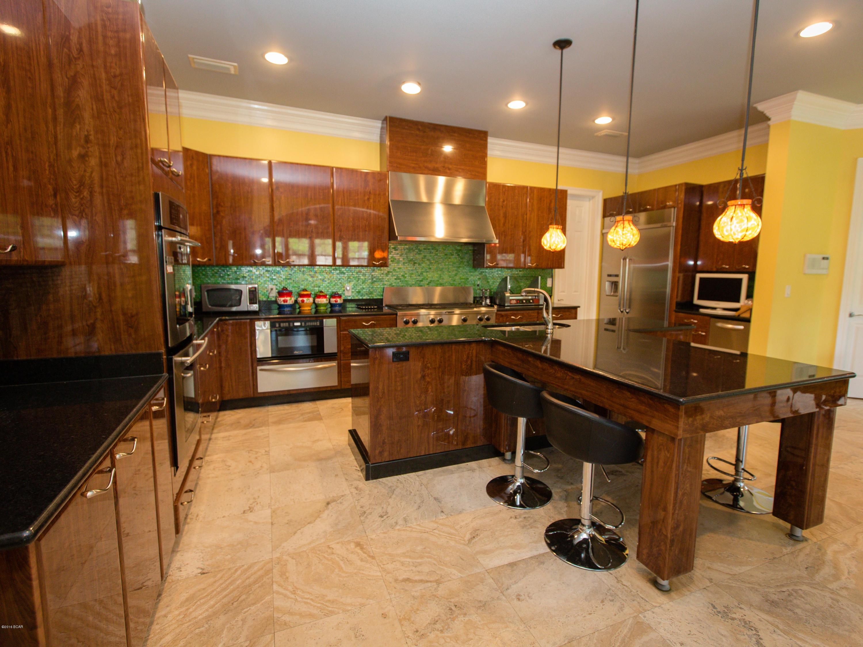 Thomas Drive Park U-3 - Residential