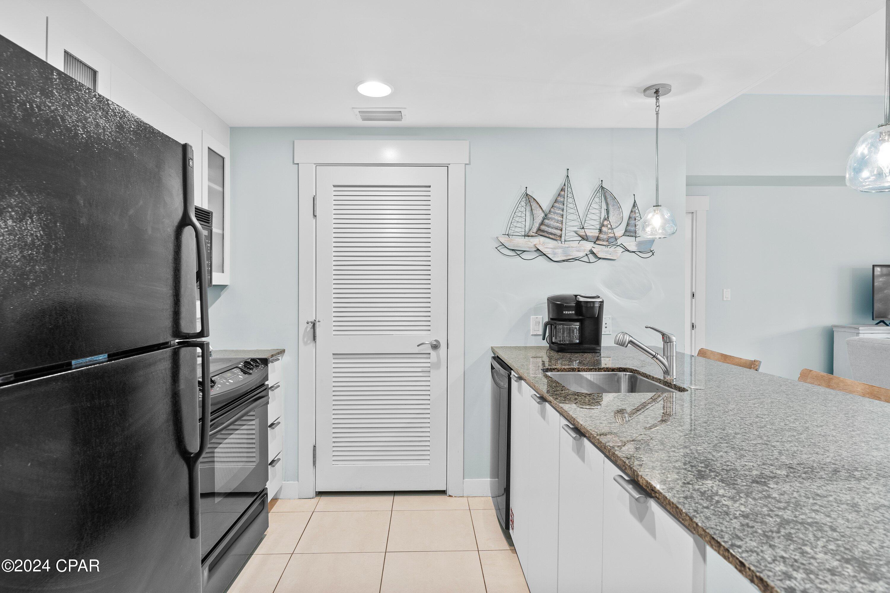 Bahia Condo - Residential