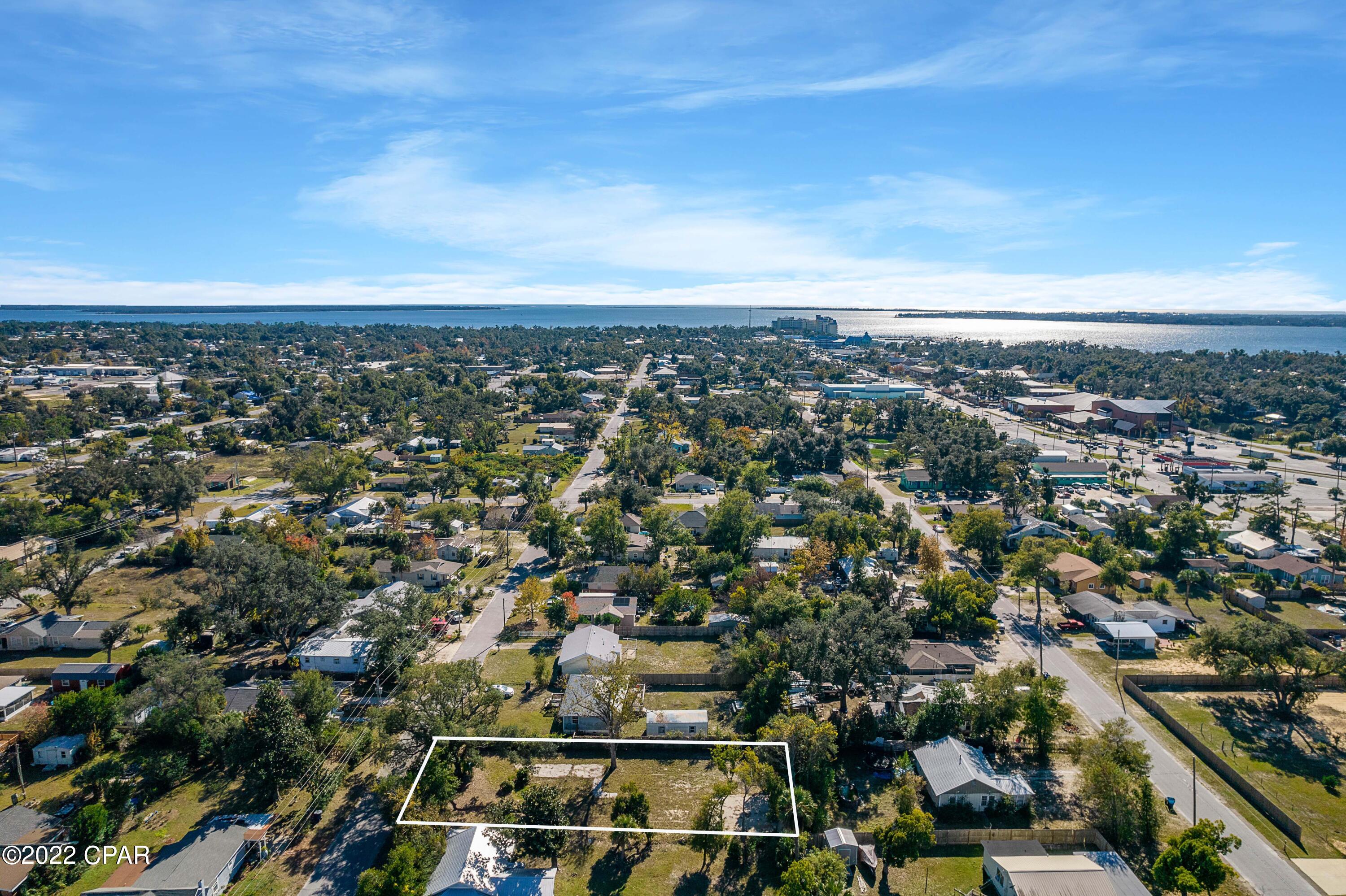 [No Recorded Subdiv] - Land