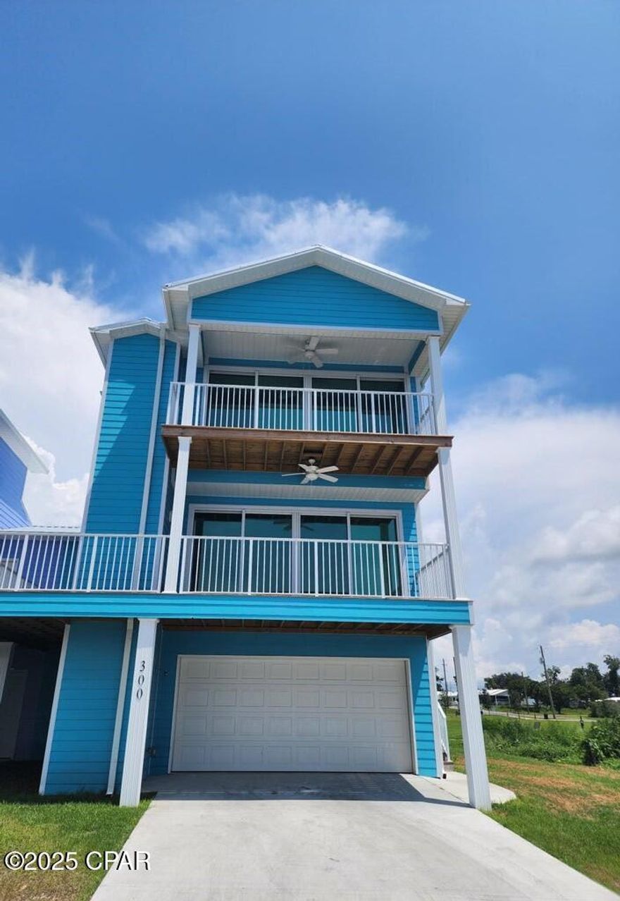 NEW BUILD - Elegant 3 bedroom, 2 bath WATERFRONT home featuring 2 stories with gorgeous view of Watson Bayou from each floor.  Easy access to park located next to property. Third floor features open master bedroom with plenty of natural lighting, 2 walk-in closets and master bathroom with stand alone shower. Second floor hosts living/dining combo, 2 bedrooms, main bathroom, kitchen and laundry room.  2nd and 3rd floors feature balconies for enjoying the evening sunset over the bayou. Stainless steel appliances in kitchen. Washer and dryer convey. Tankless gas water heater. Starlink fire protection system included. Apartment on first floor and garage do not convey. Boat slips available for rental through Emerald Harbor Marina. Entrance located on the 2nd floor .No pets.