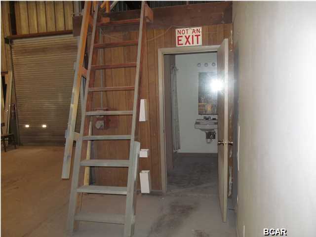 No Named Subdivision - Commercial Lease