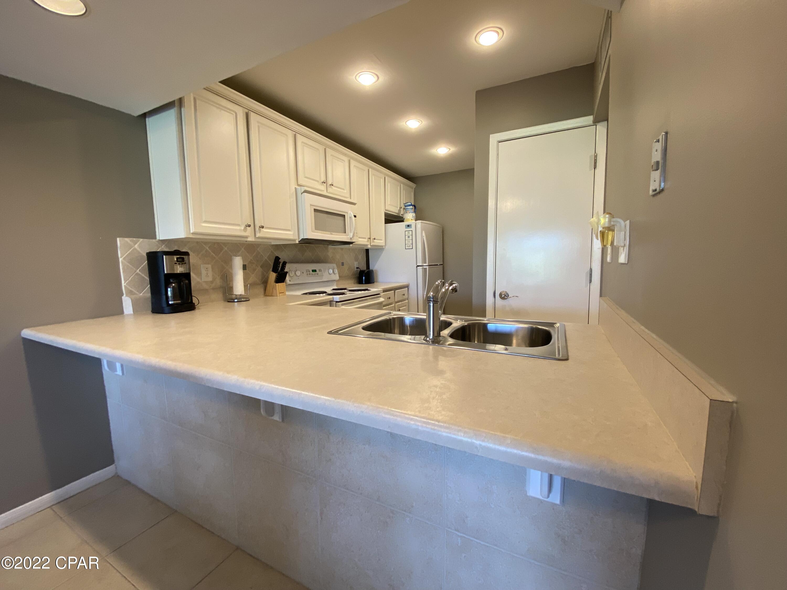 Edgewater Golf Villas V-A - Residential