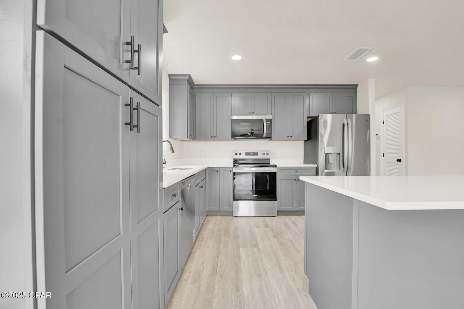 Gilbert Lake Est. U-1 - Residential Lease