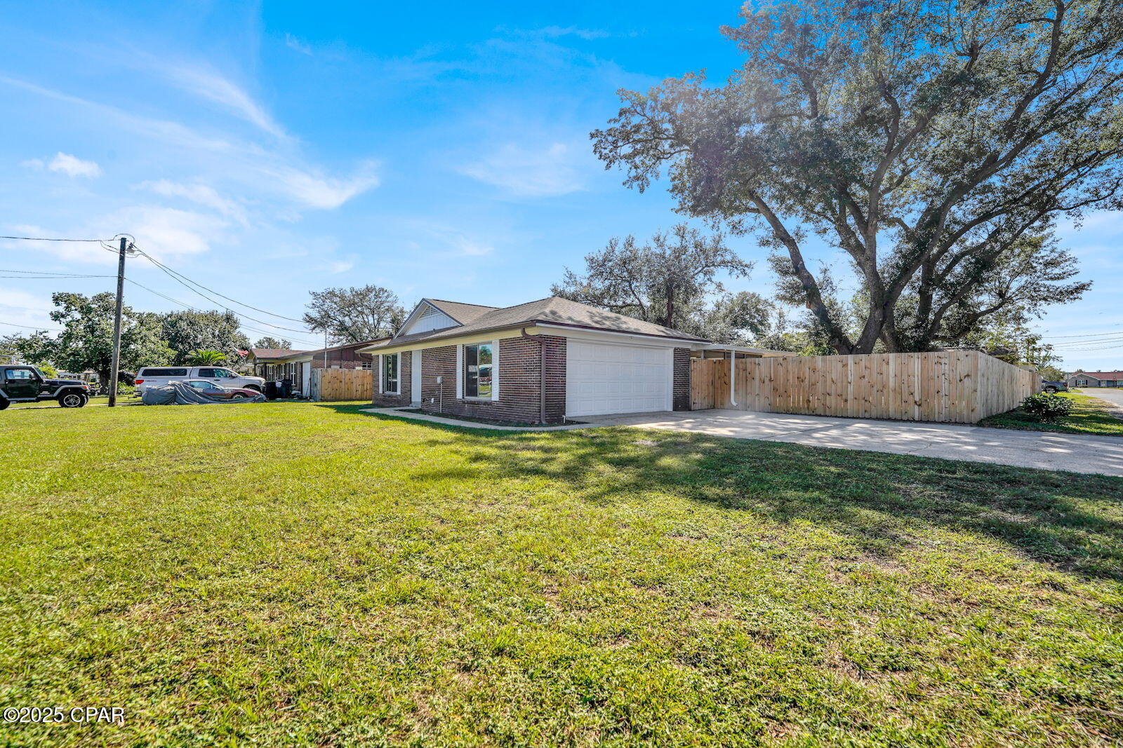 Gilbert Lake Est. U-1 - Residential Lease