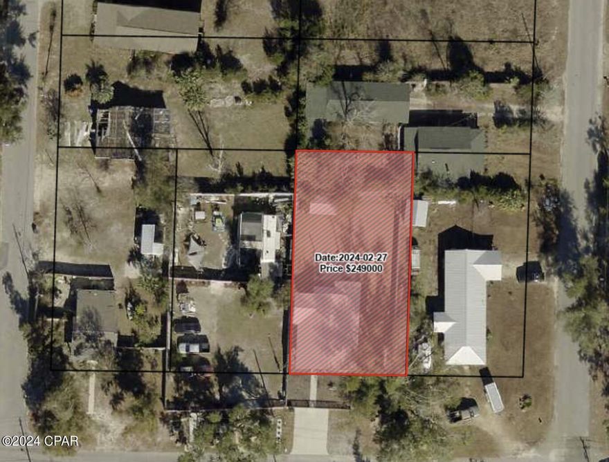 This charming 3 bedroom, 2 bathroom home is located in the heart of St. Andrews.