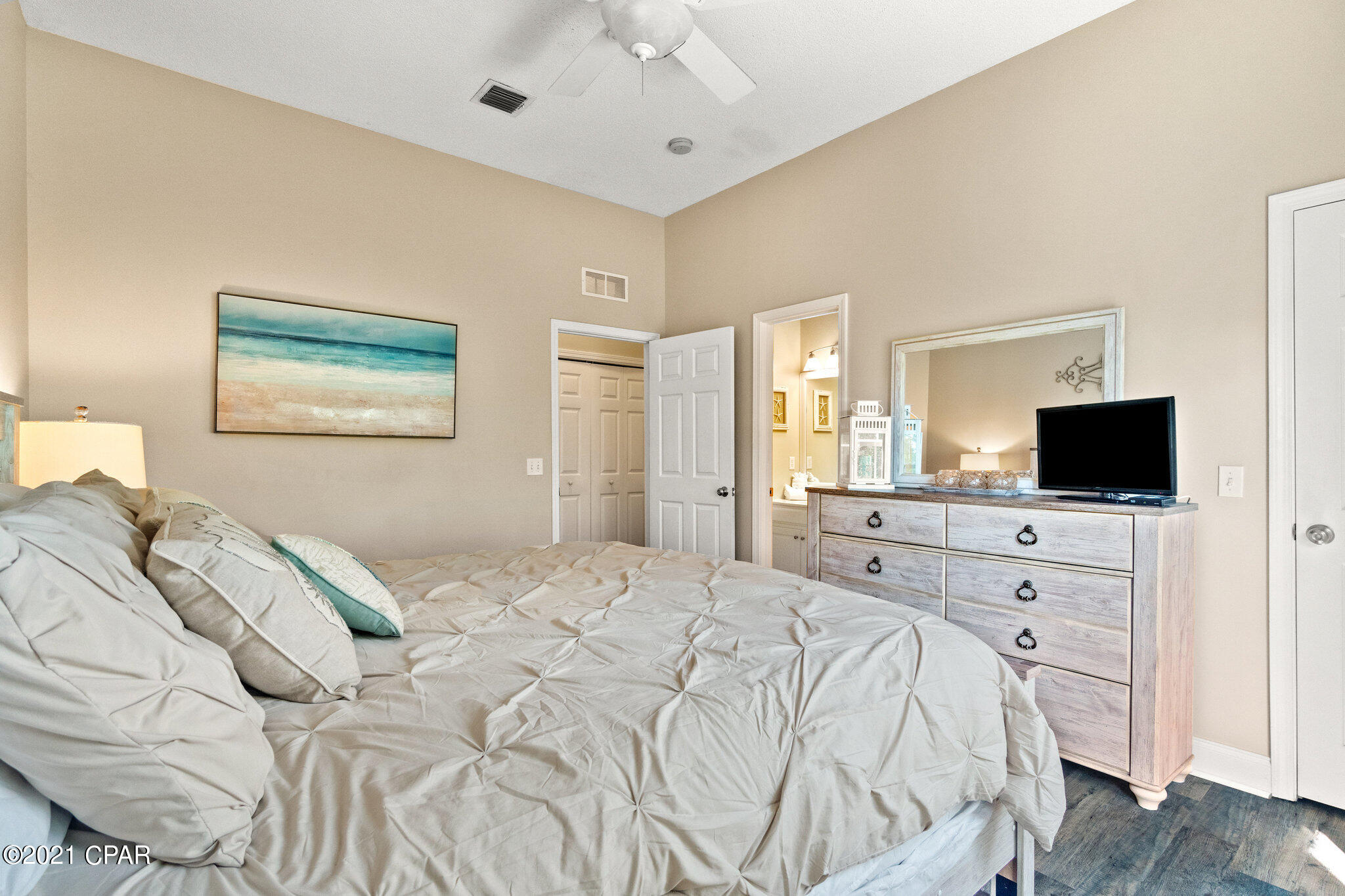 The Palms - Residential