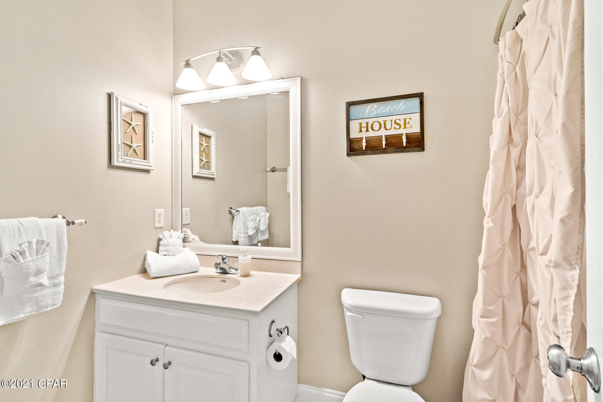 The Palms - Residential